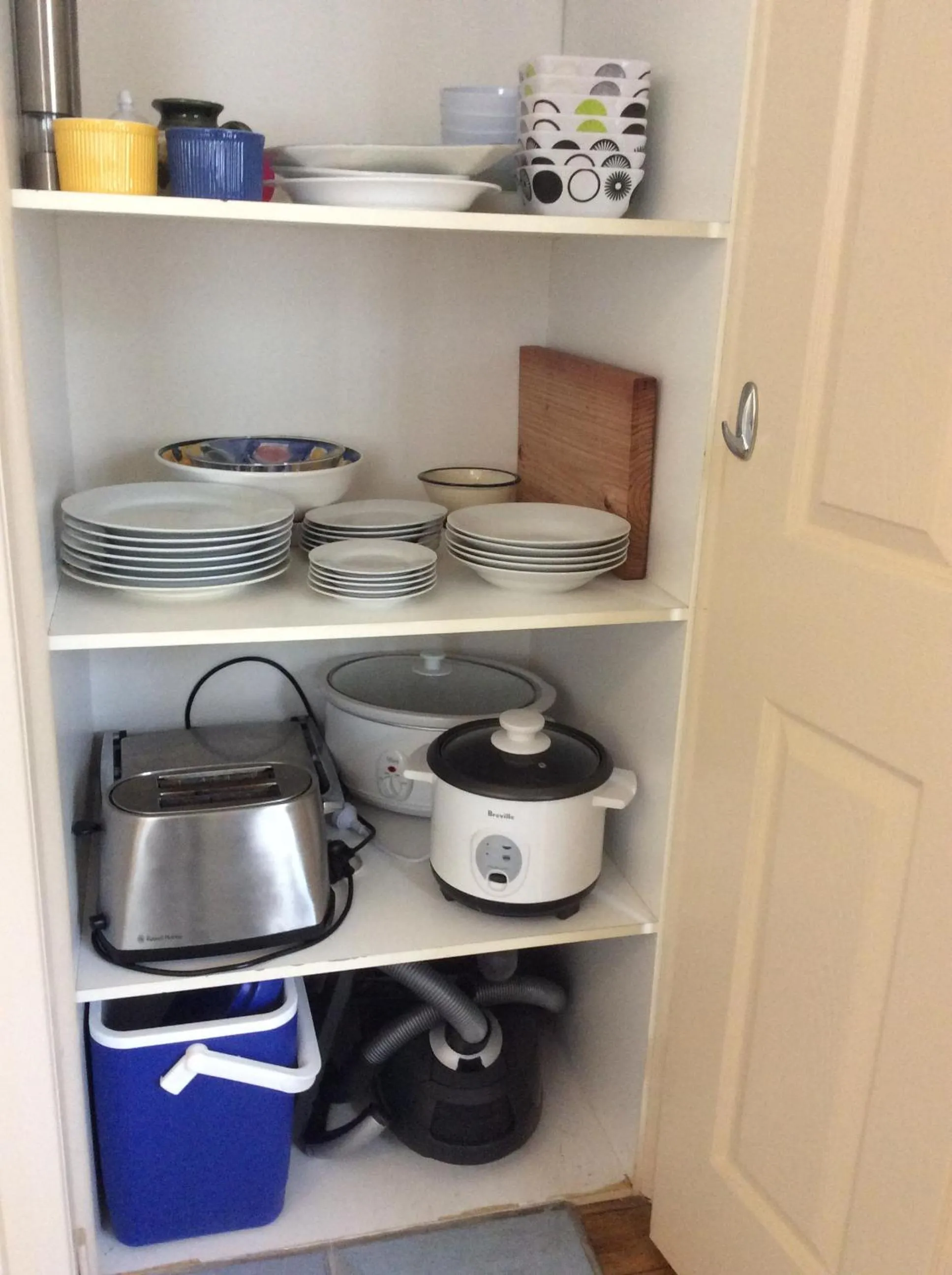 Kitchen or kitchenette in Moonah Central Apartments