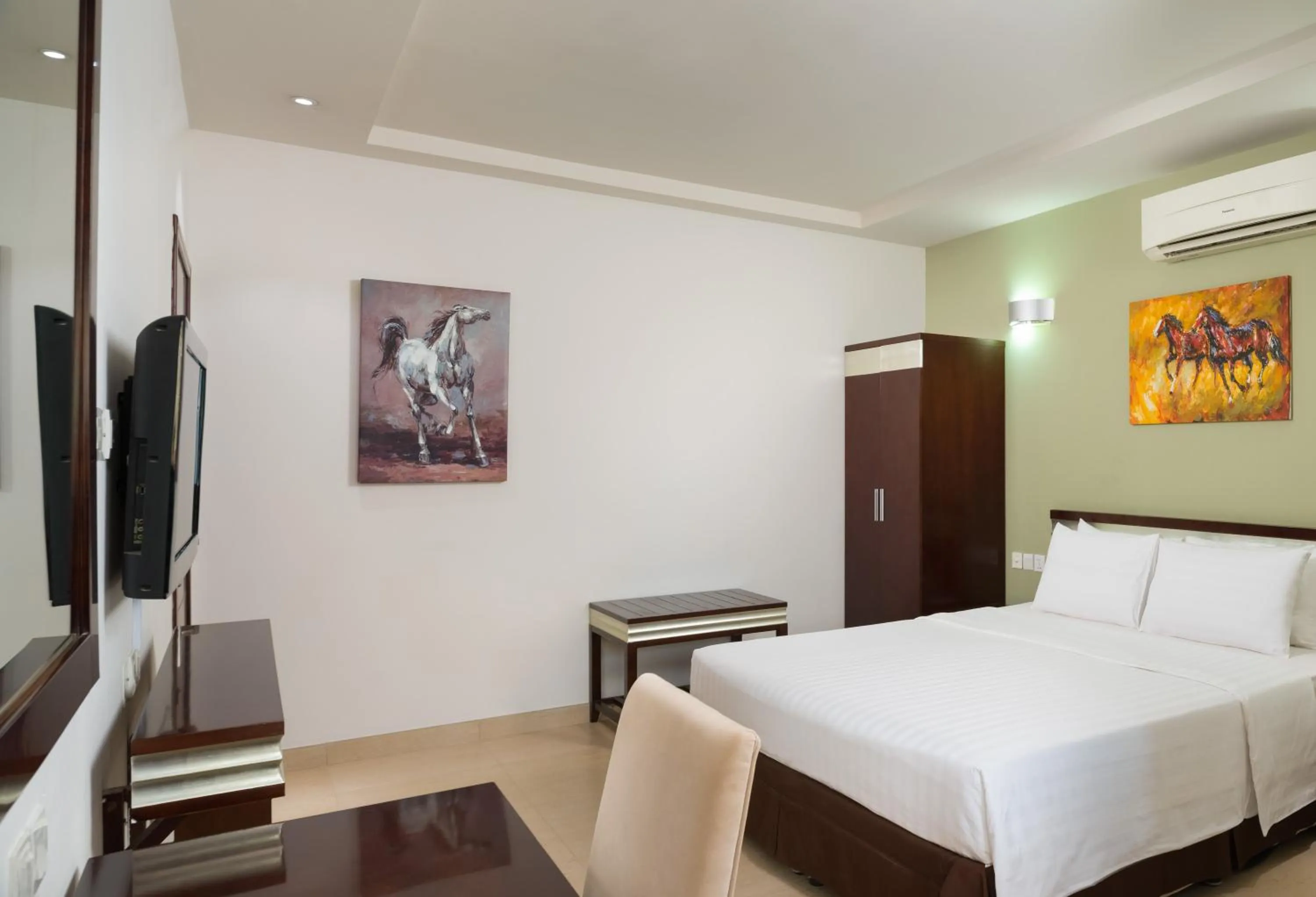 Bedroom in Centara Life Muscat Dunes Hotel