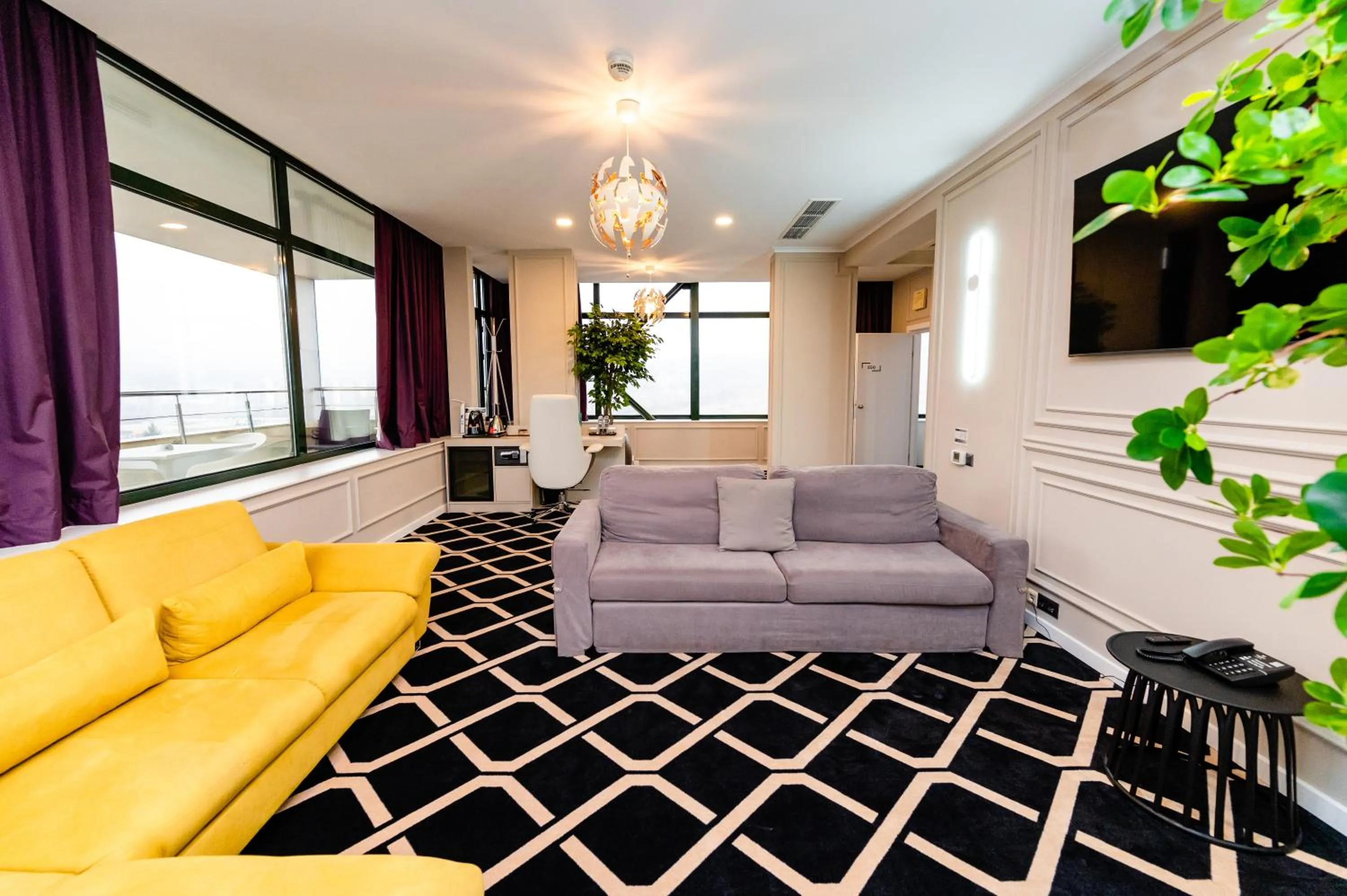 Business Hotel Conference Center & Spa