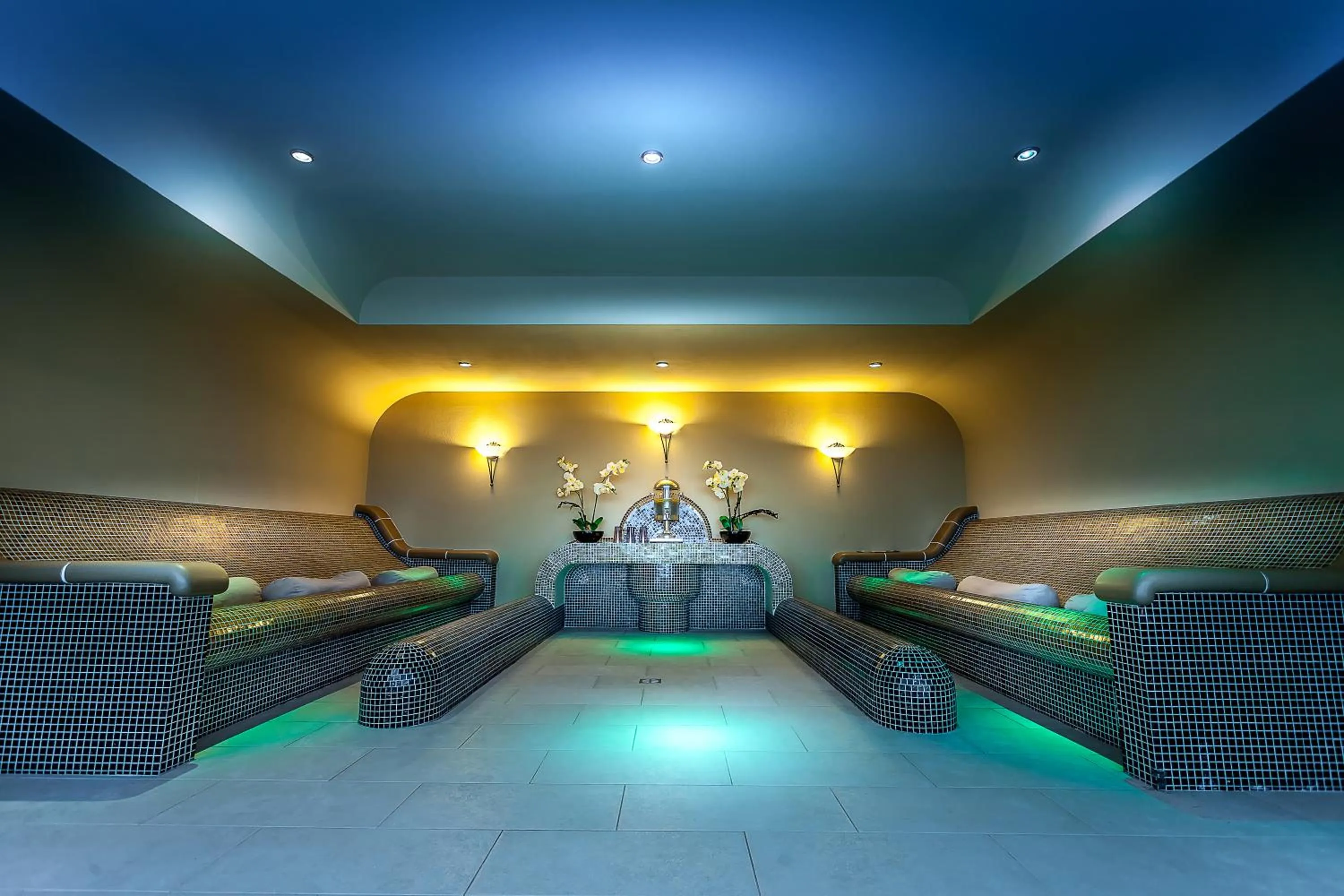 Spa and wellness centre/facilities in Business Hotel Conference Center & Spa
