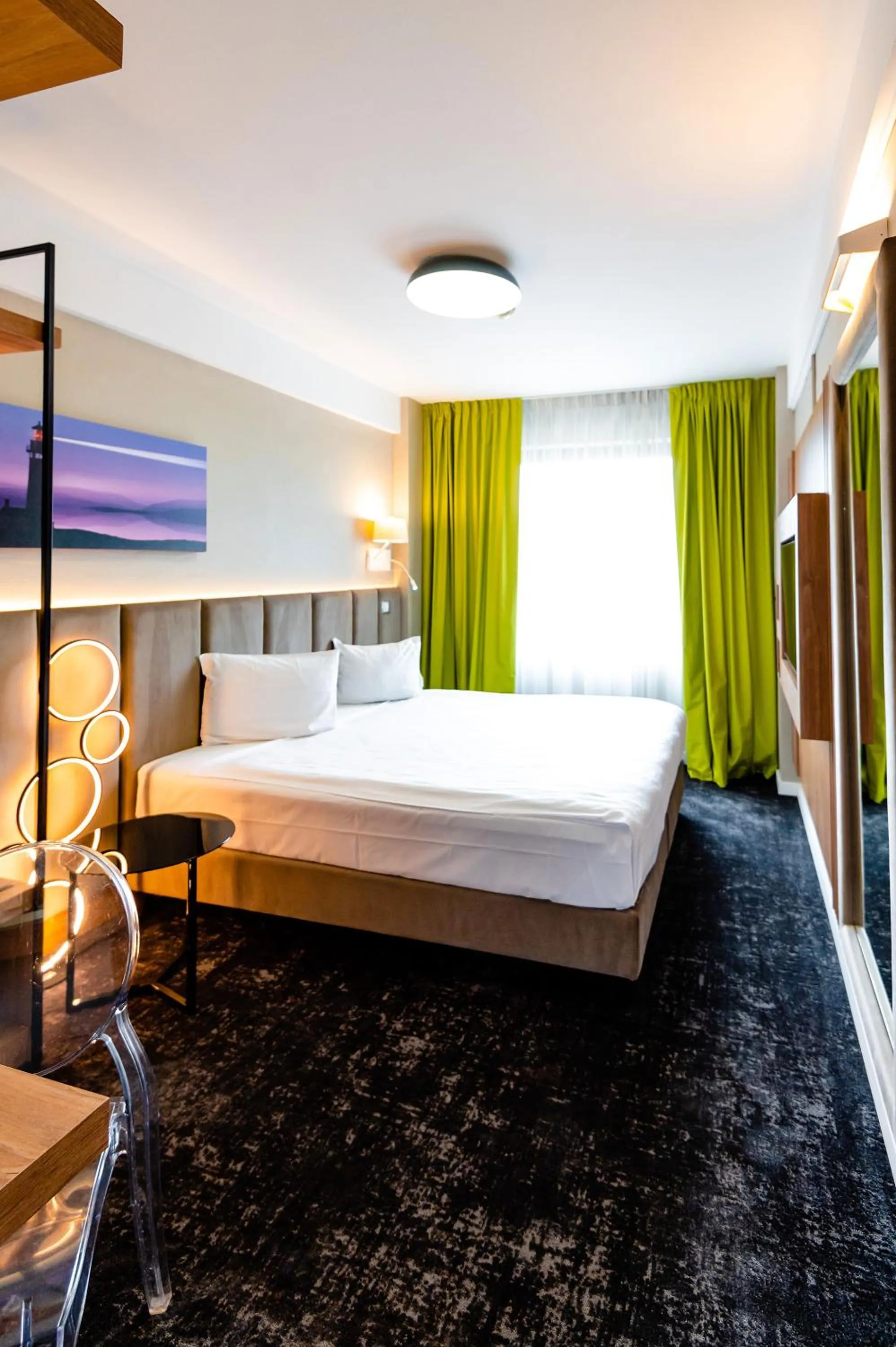 Bed in Business Hotel Conference Center & Spa