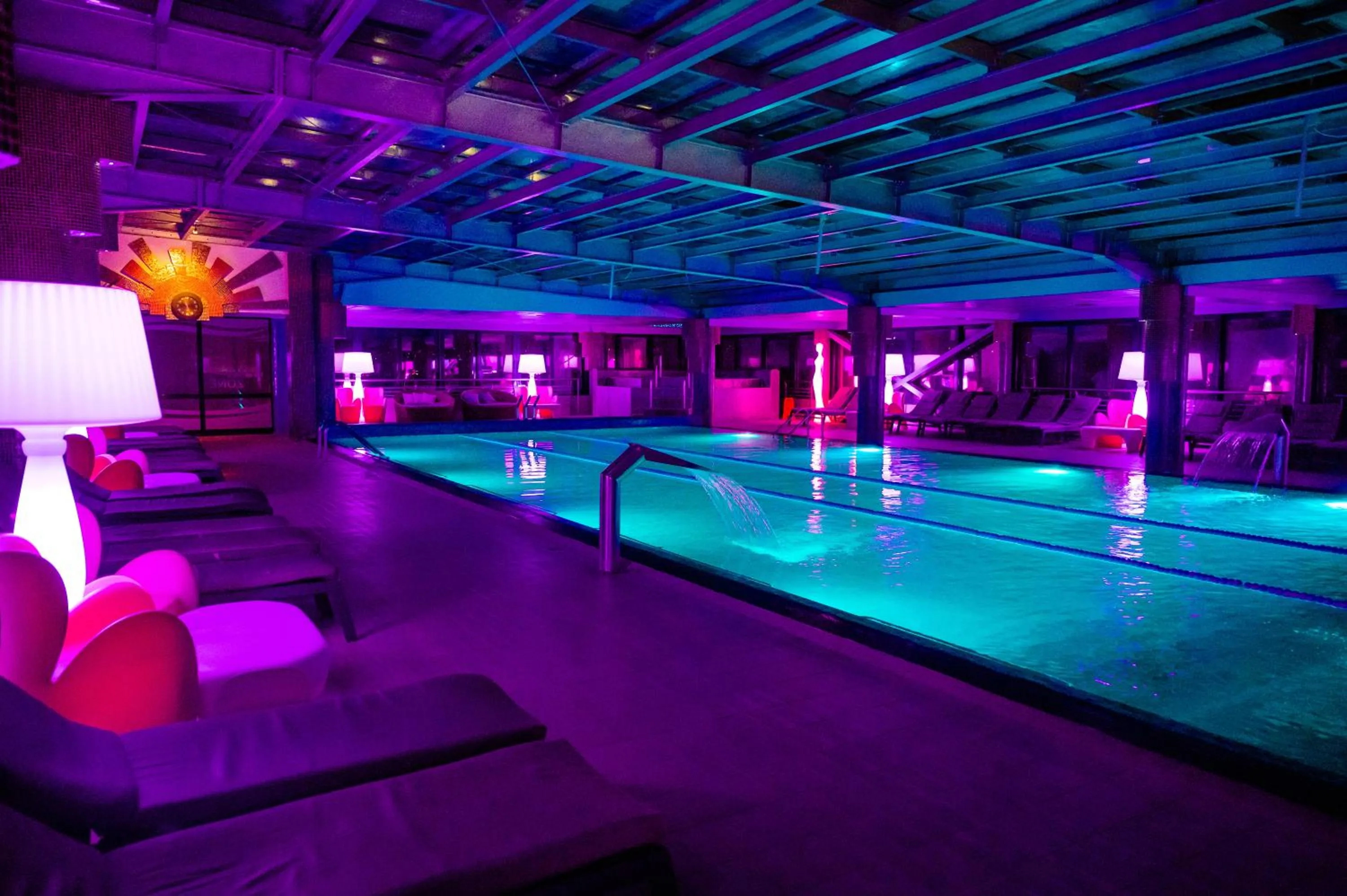 Business Hotel Conference Center & Spa