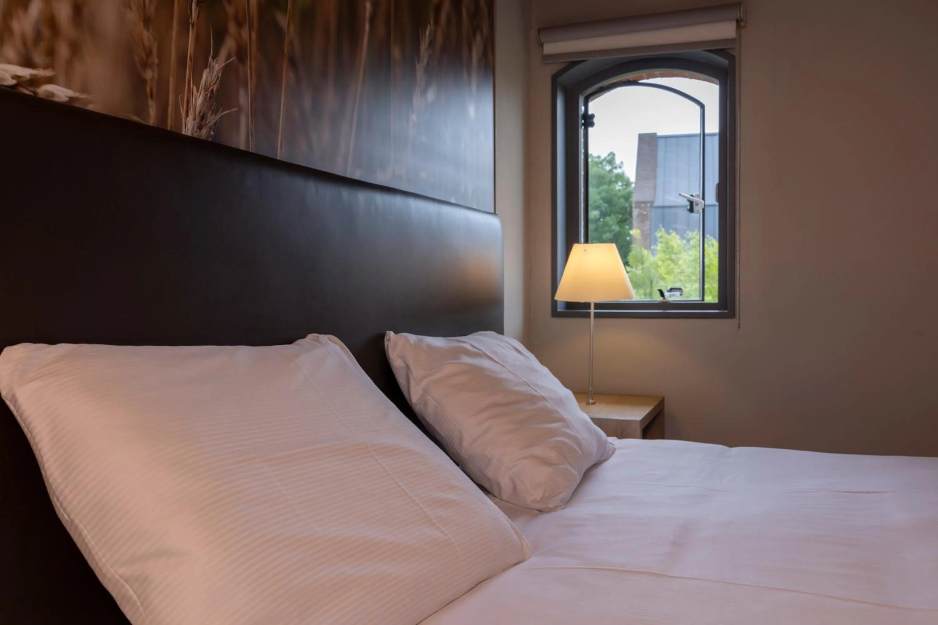 Bedroom, Bed in Fletcher Hotel-Restaurant Kasteel Coevorden