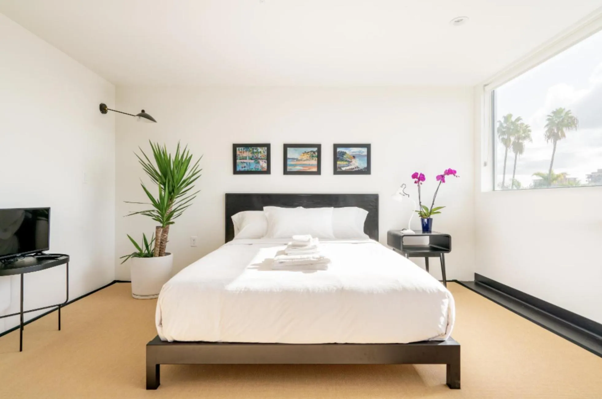 Bed in Abpopa Hillcrest