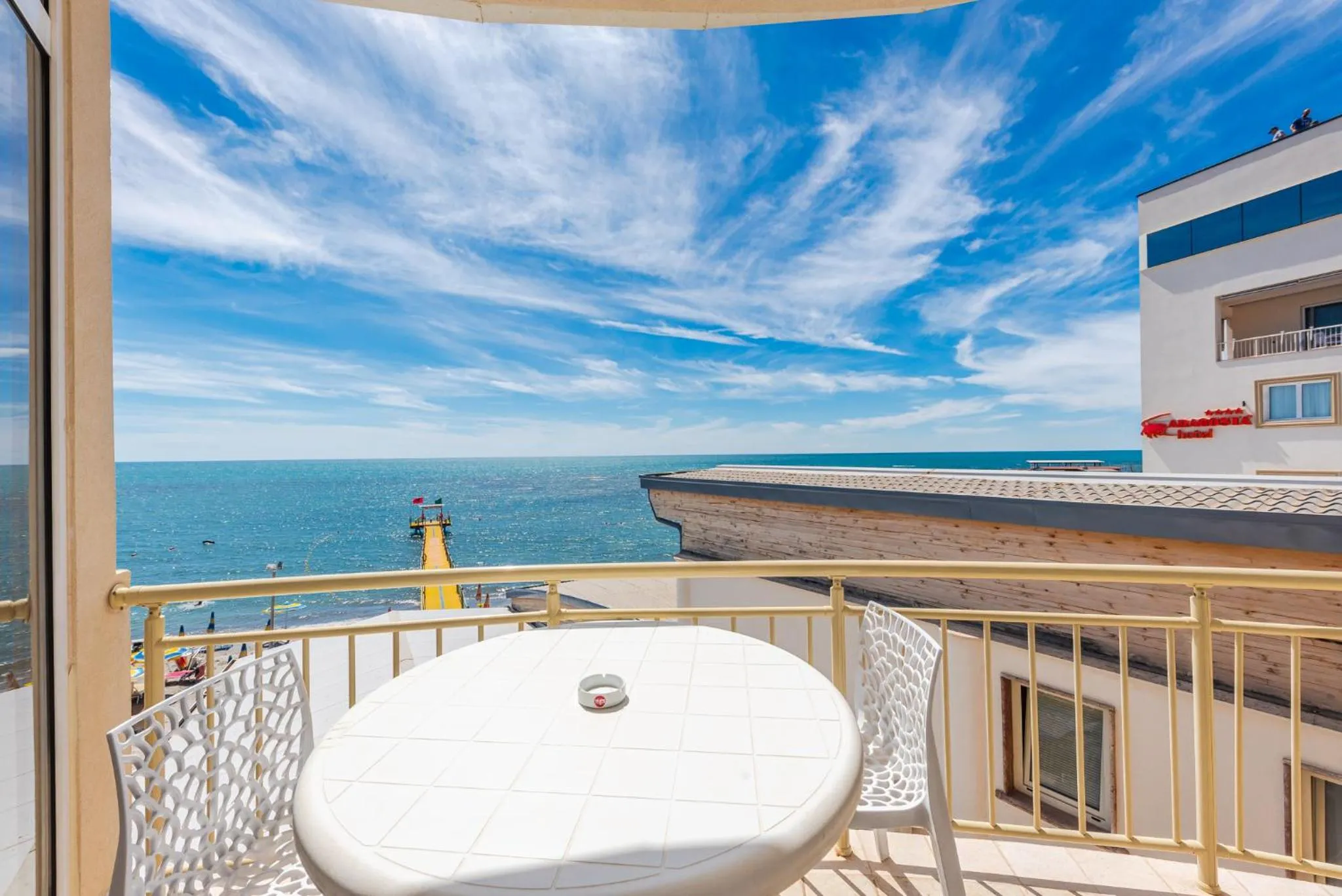 Patio in Aragosta Hotel