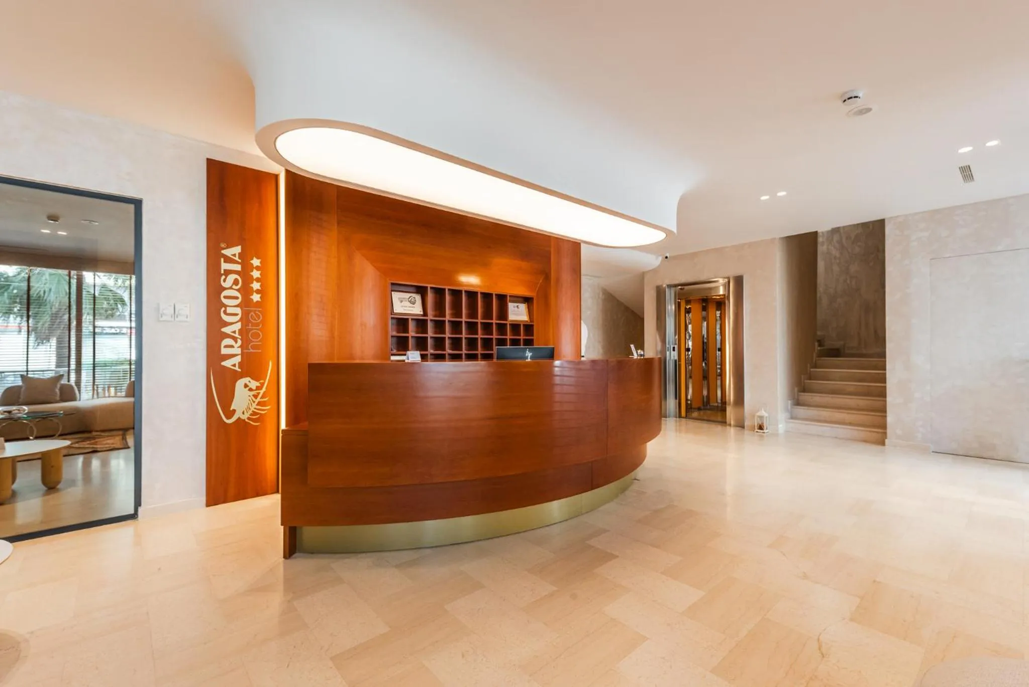 Lobby or reception in Aragosta Hotel