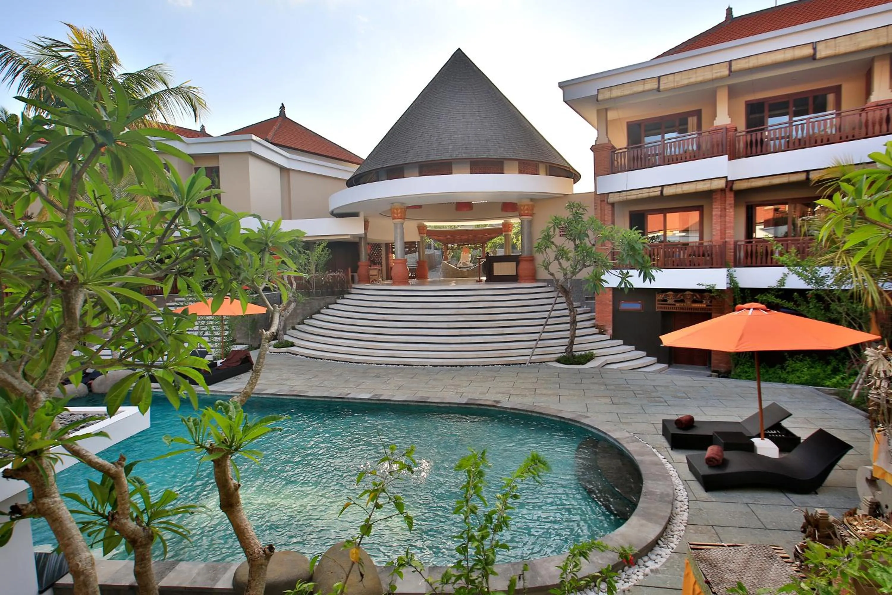 Swimming pool in Green Field Resort Ubud