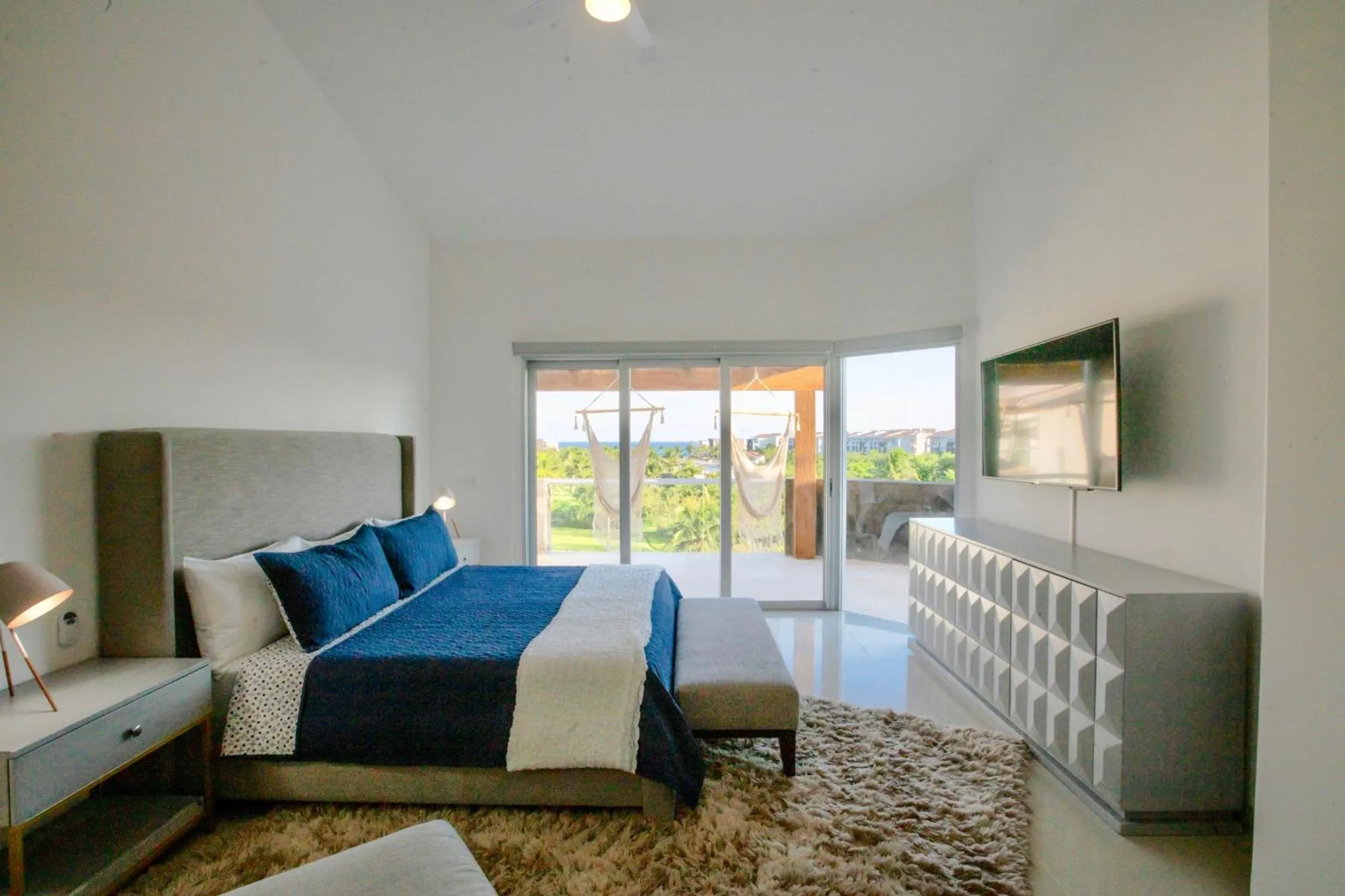 Bed in Mareazul Beach Front Condos At playa del Carmen