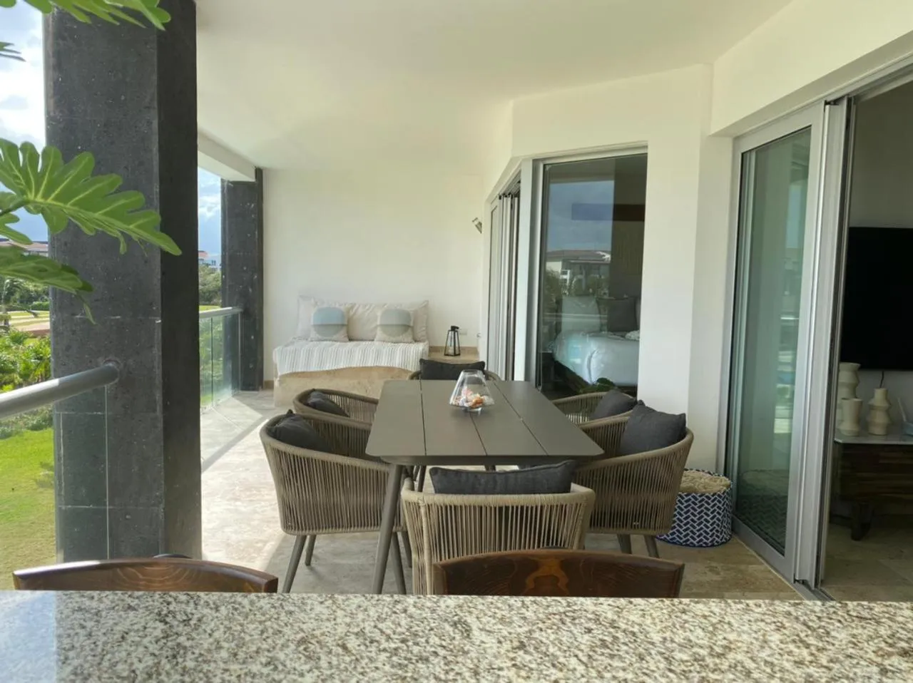 Mareazul Beach Front Condos At playa del Carmen