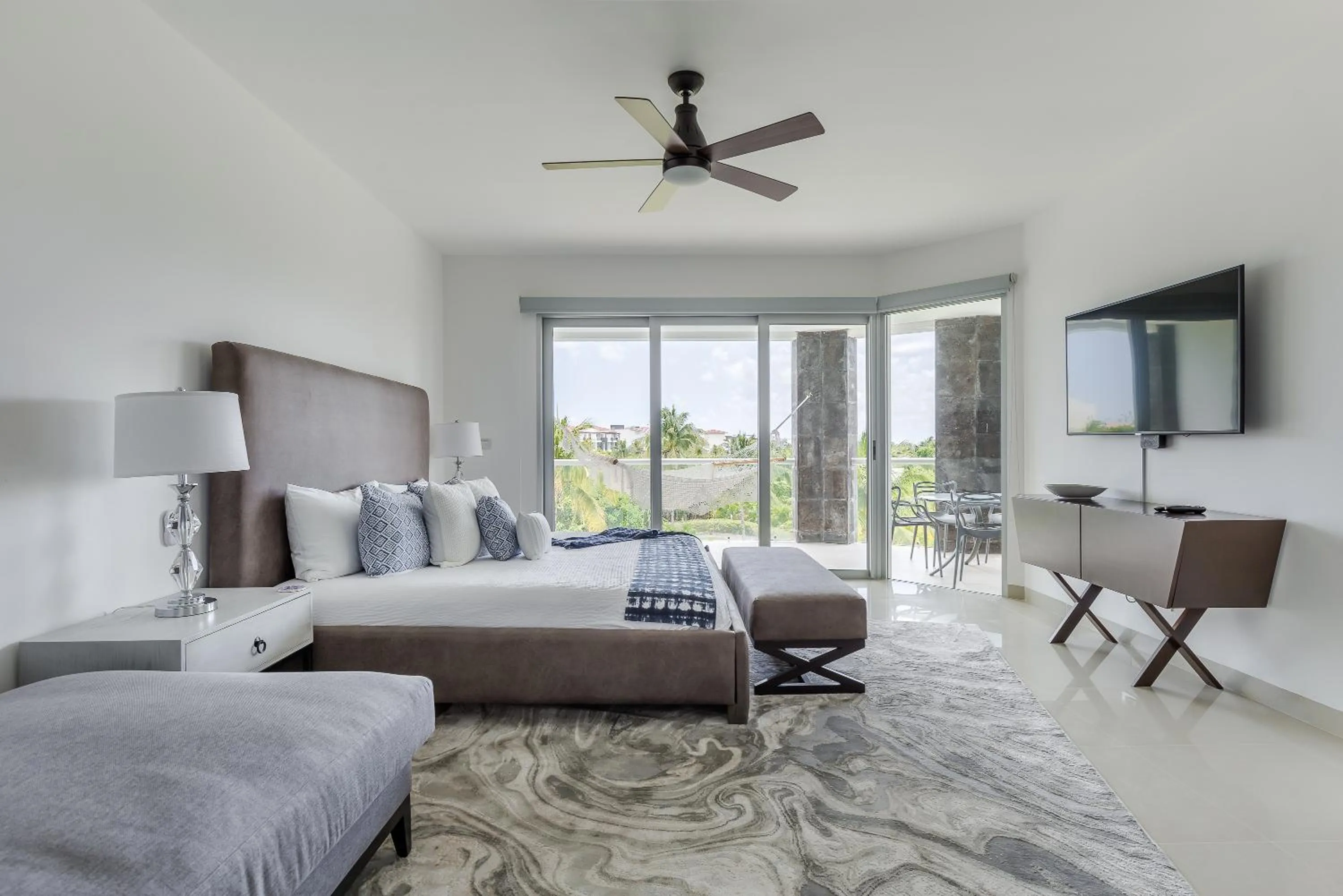 Mareazul Beach Front Condos At playa del Carmen