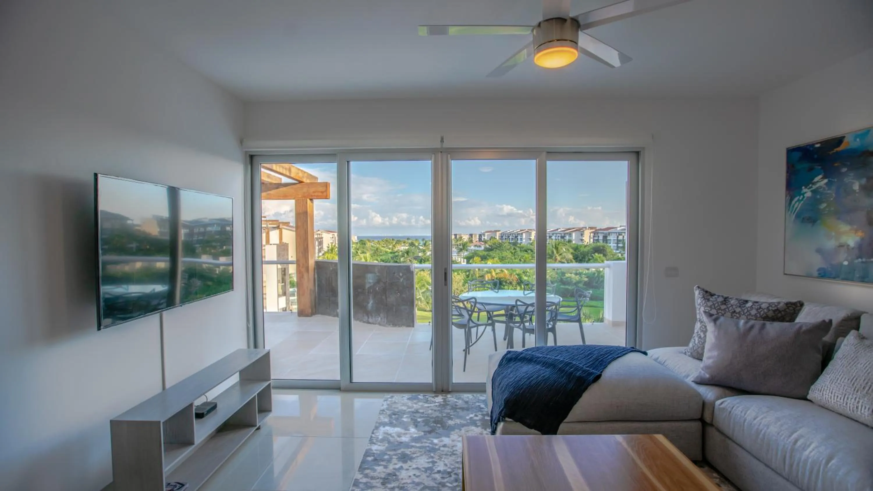 Mareazul Beach Front Condos At playa del Carmen