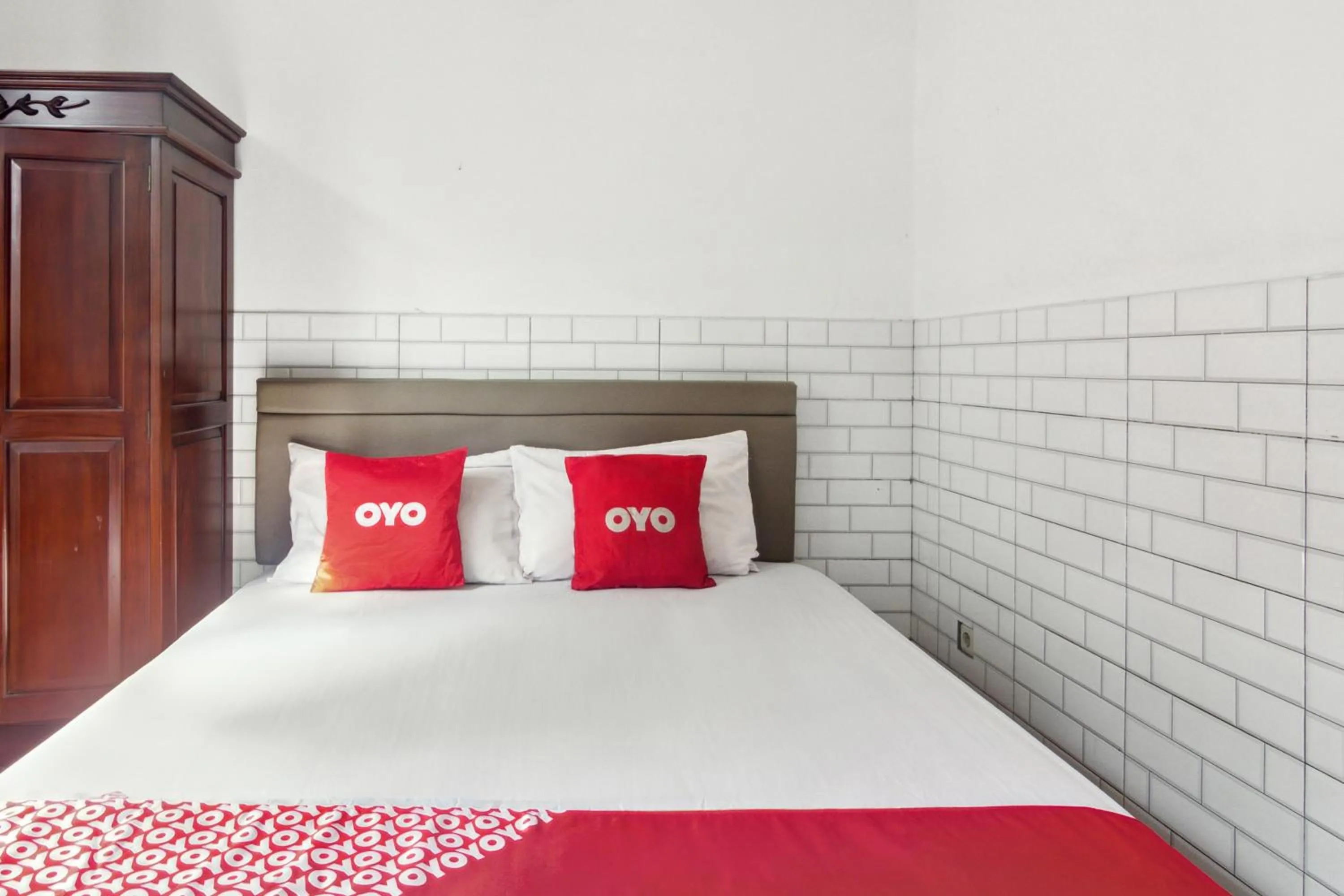 Bedroom in RedDoorz @ Permata Sari Karawaci