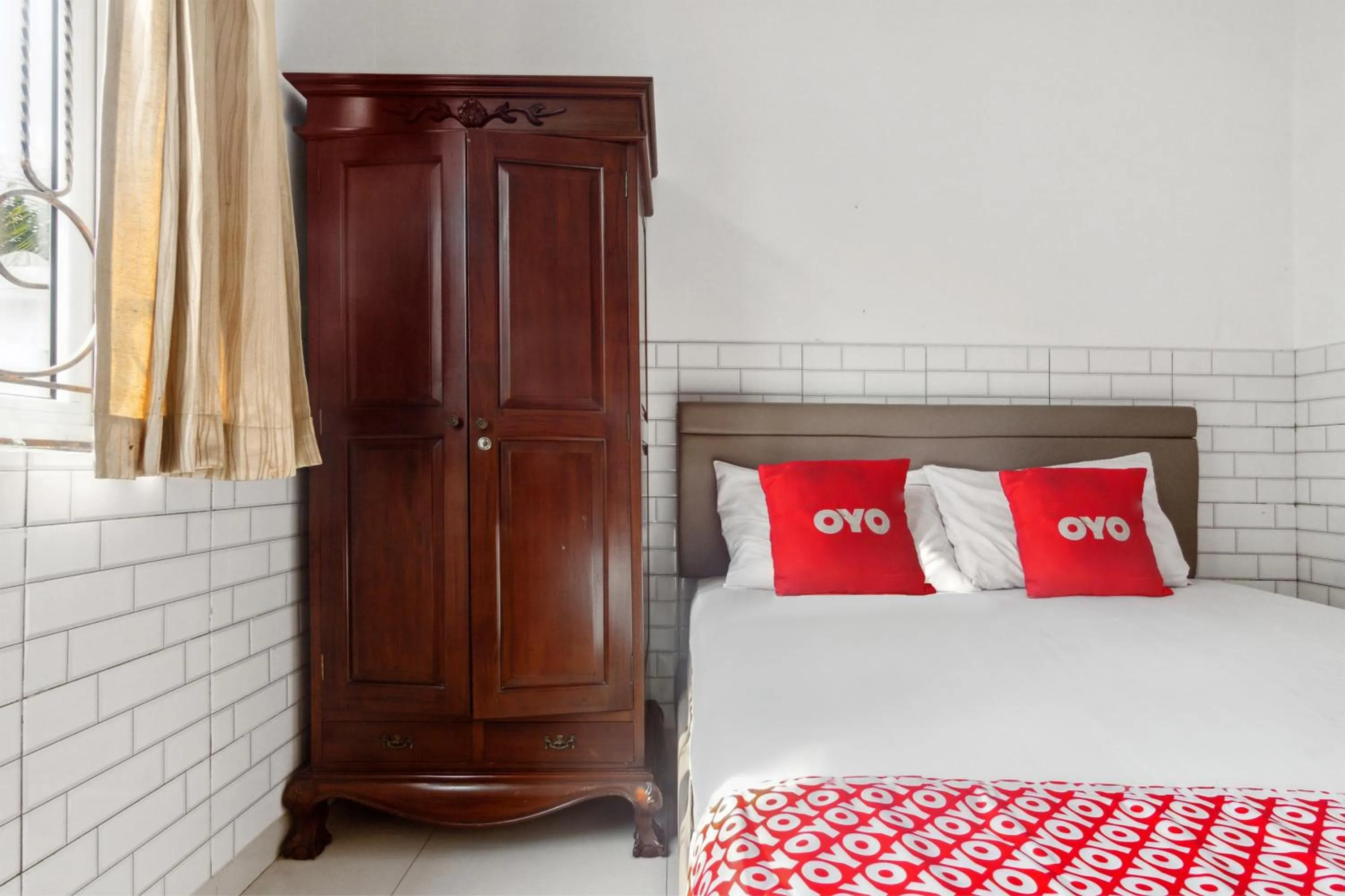 Bedroom in RedDoorz @ Permata Sari Karawaci