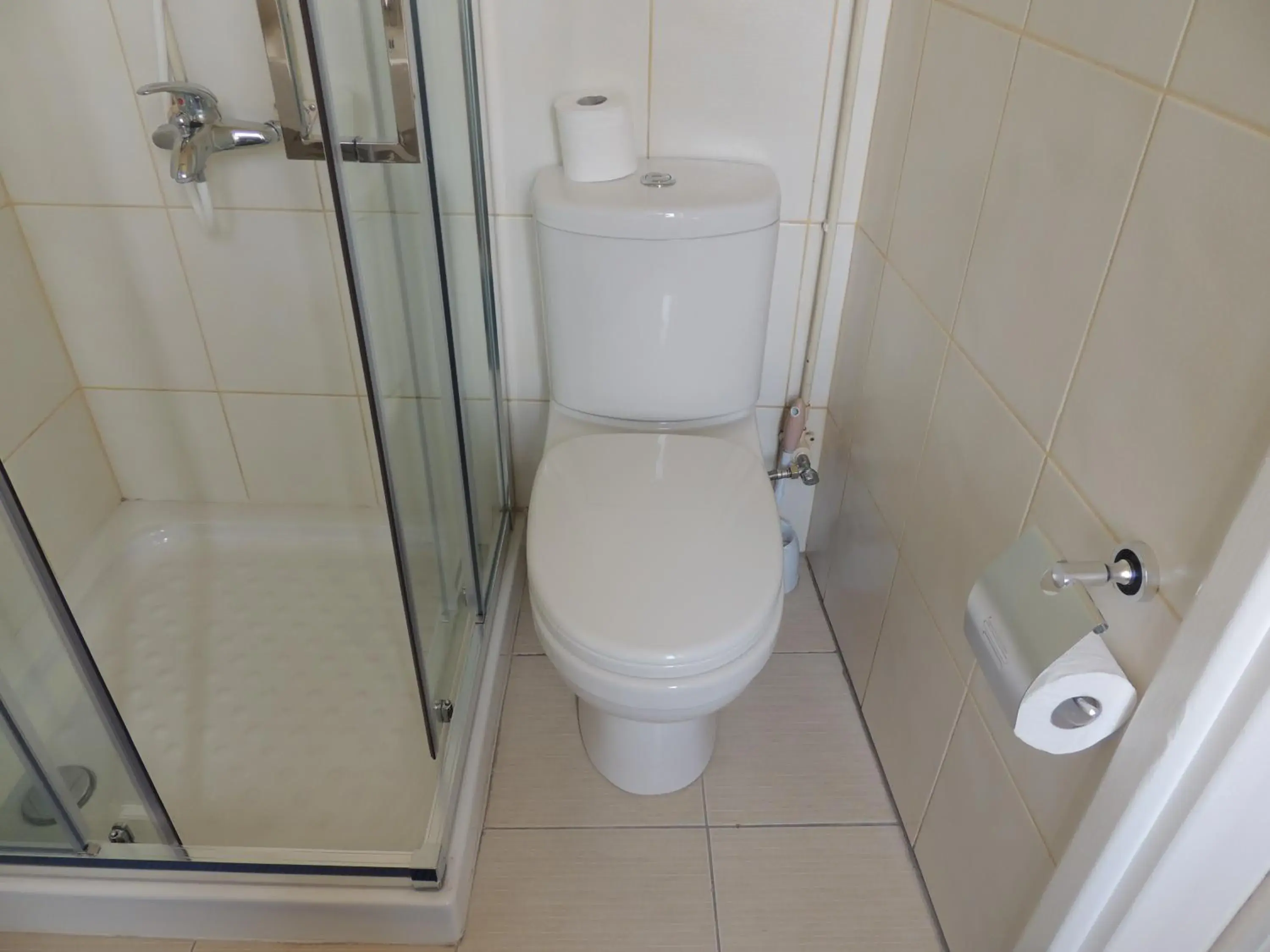 Twin Room in Delphi Hotel Twin Room in Delphi Hotel