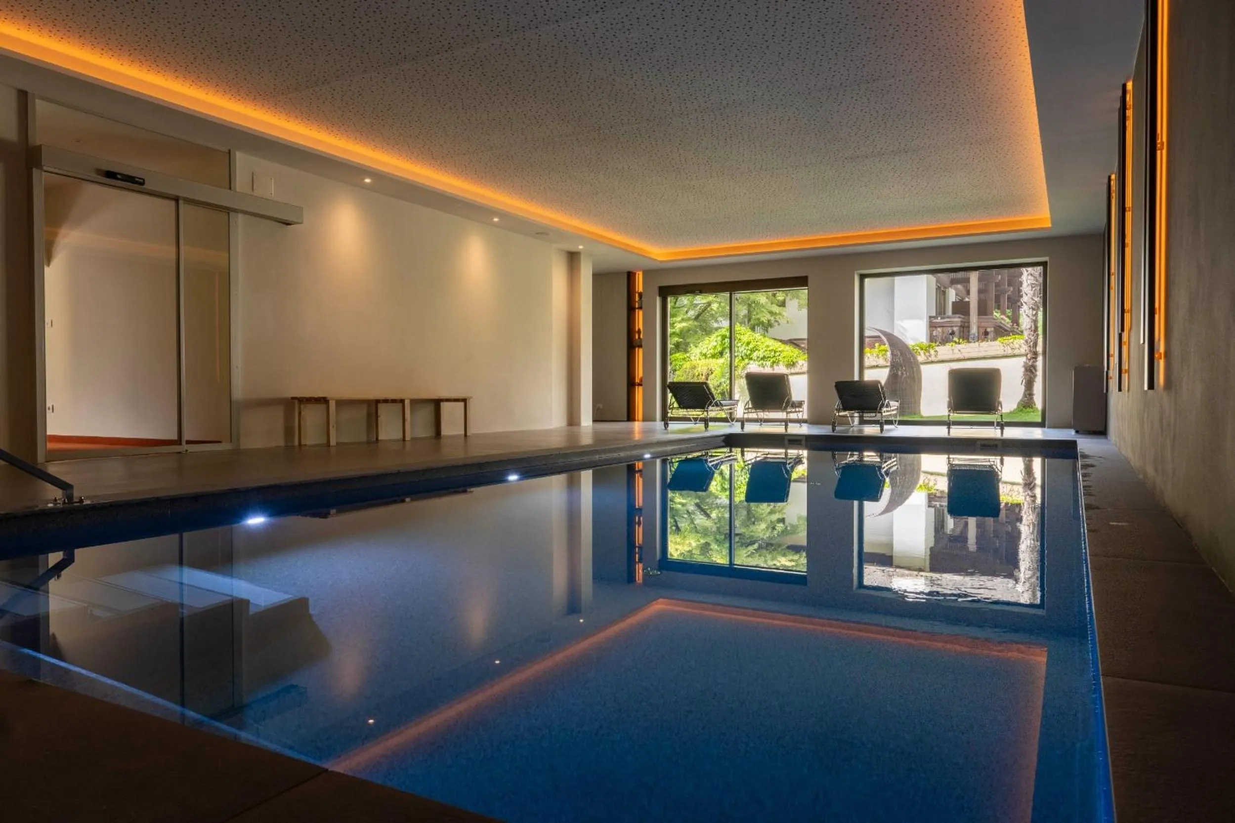 Swimming pool in Residence Mignon