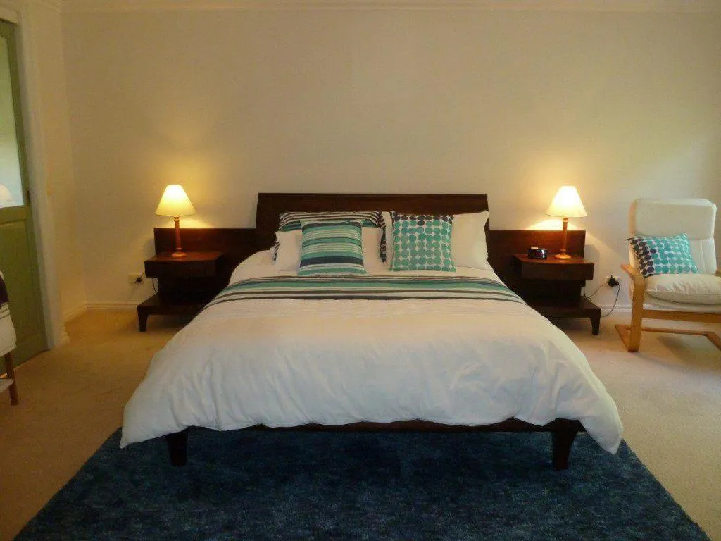 Bed in Lilys by the Lake