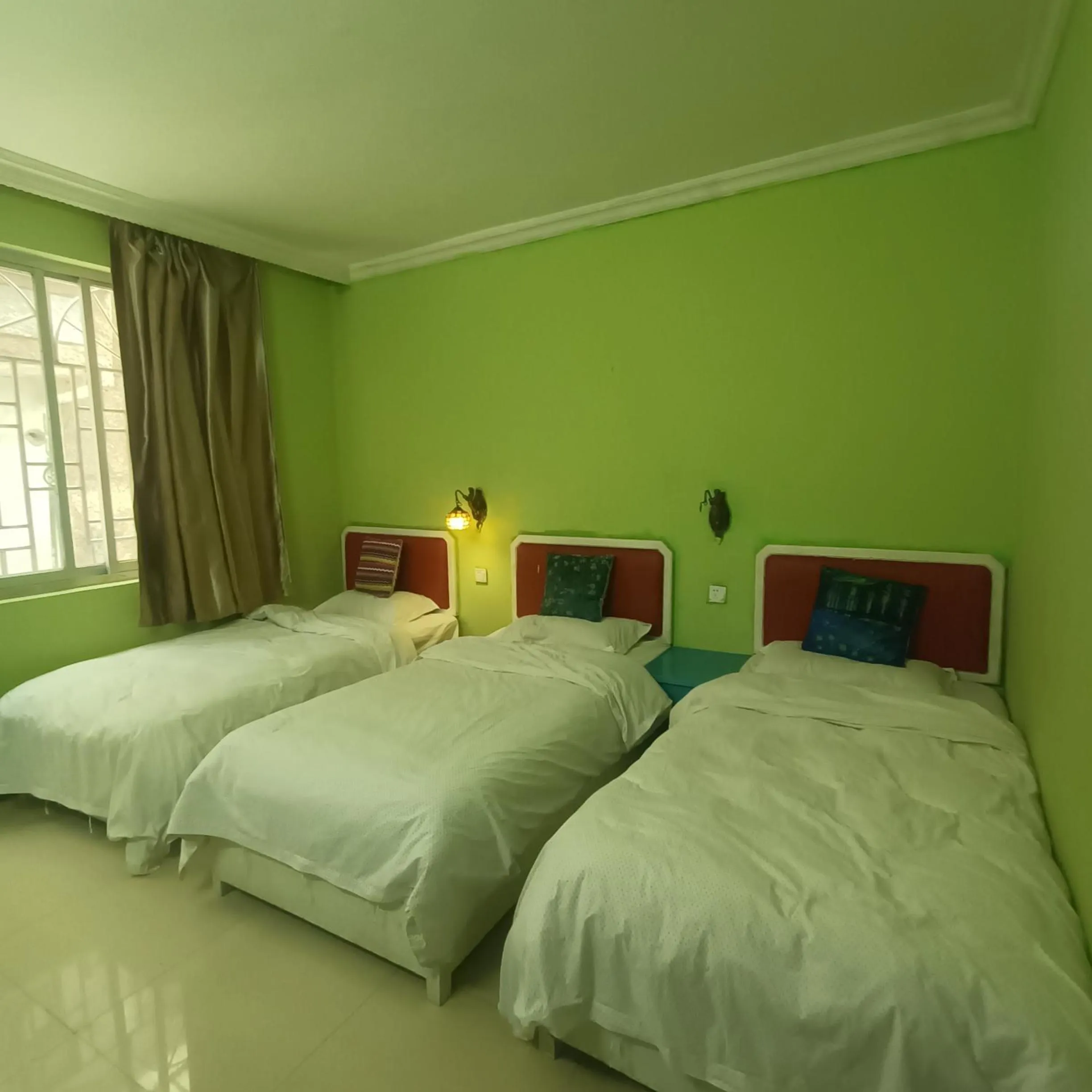 Bed in How Flowers Hostel & Party Coliving Coworking Nomad