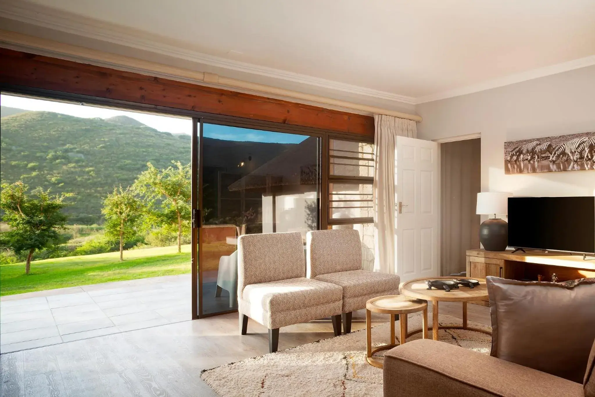 Deluxe Triple Room in Garden Route Safari Camp Deluxe Triple Room in Garden Route Safari Camp