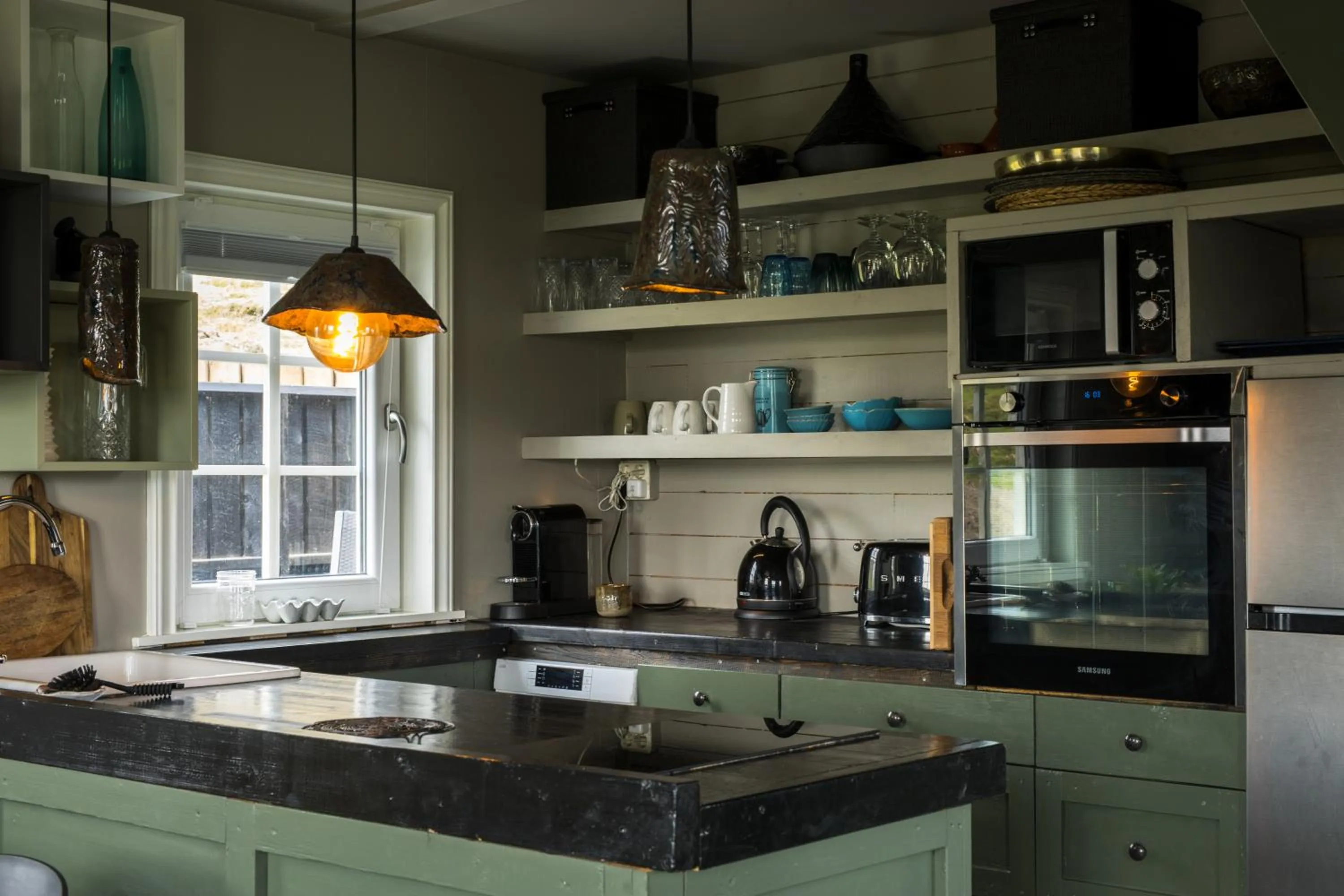 Coffee/tea facilities in Hraunsnef Country Hotel