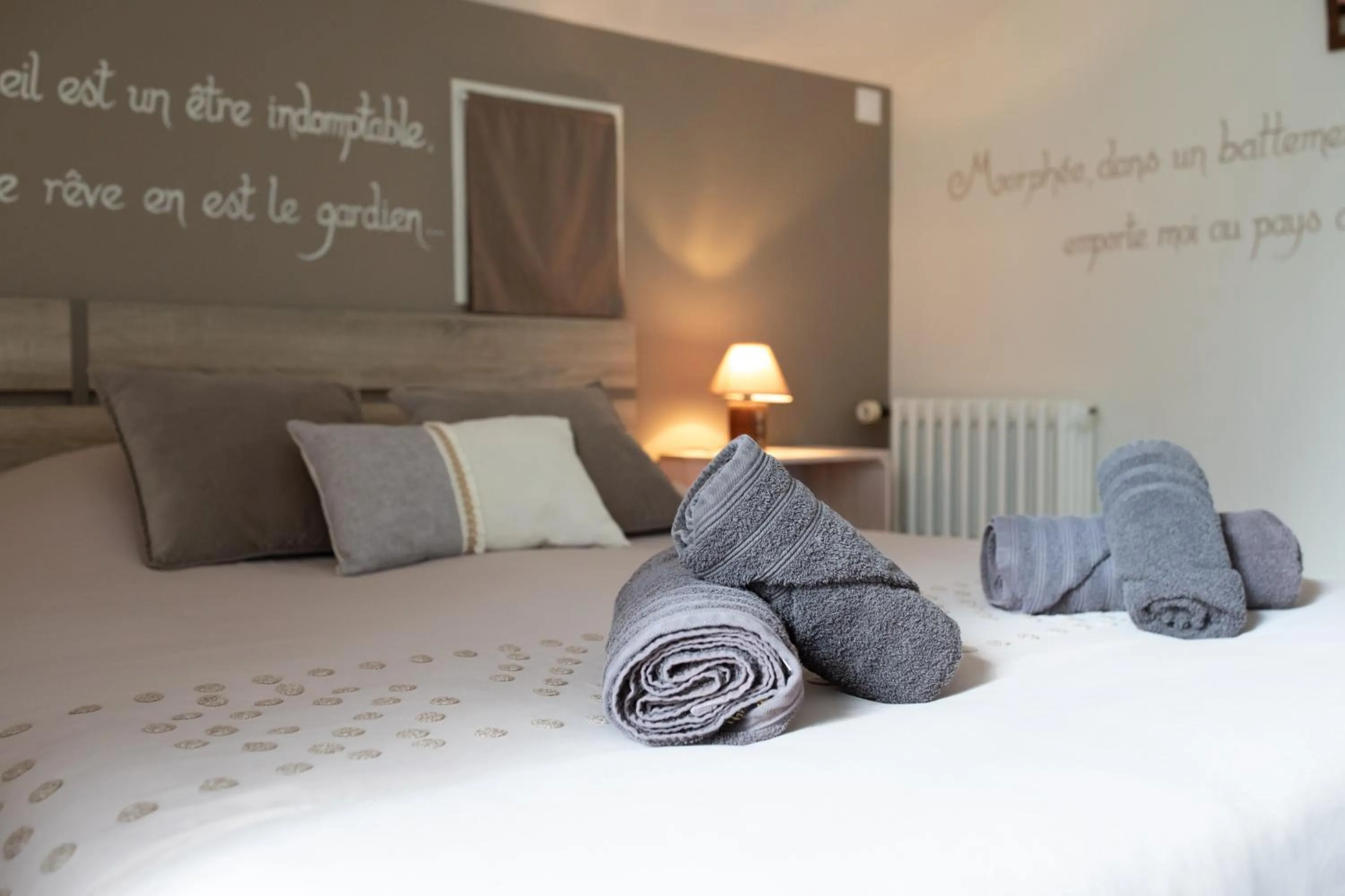 Bed in Les granges du chiron