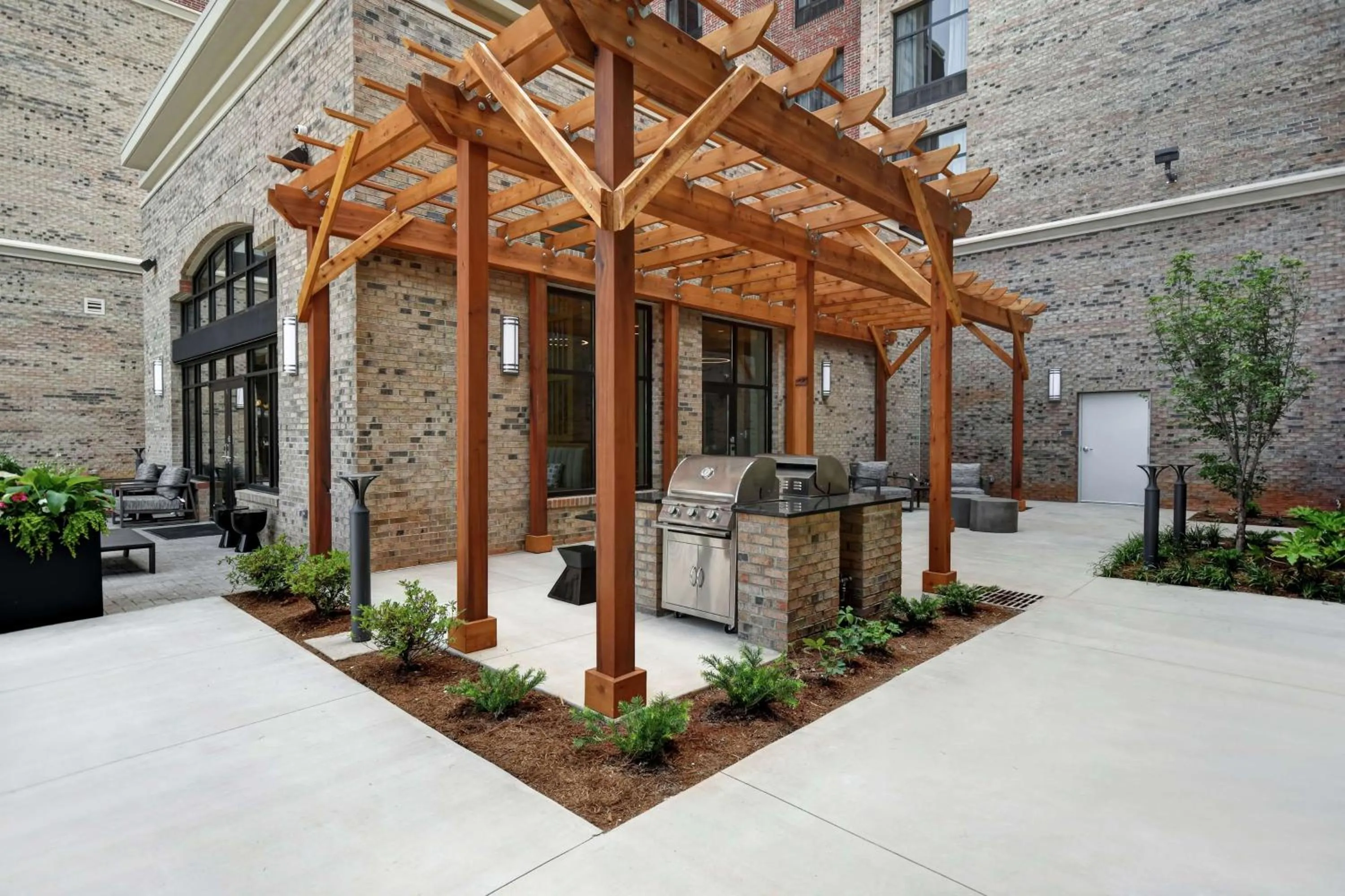 BBQ facilities in Homewood Suites By Hilton Greenville Downtown