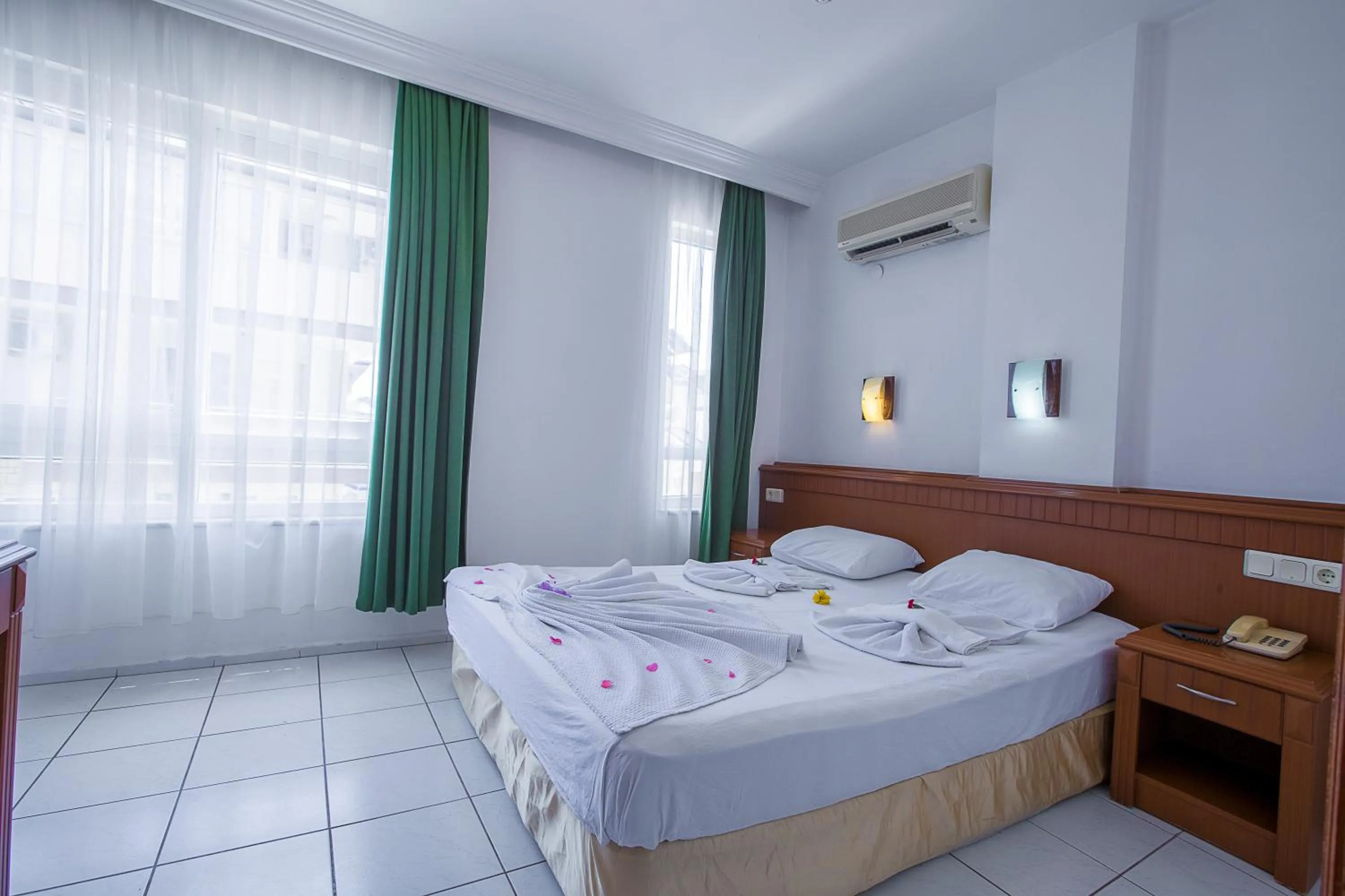 Bed in Bayram Apart Hotel