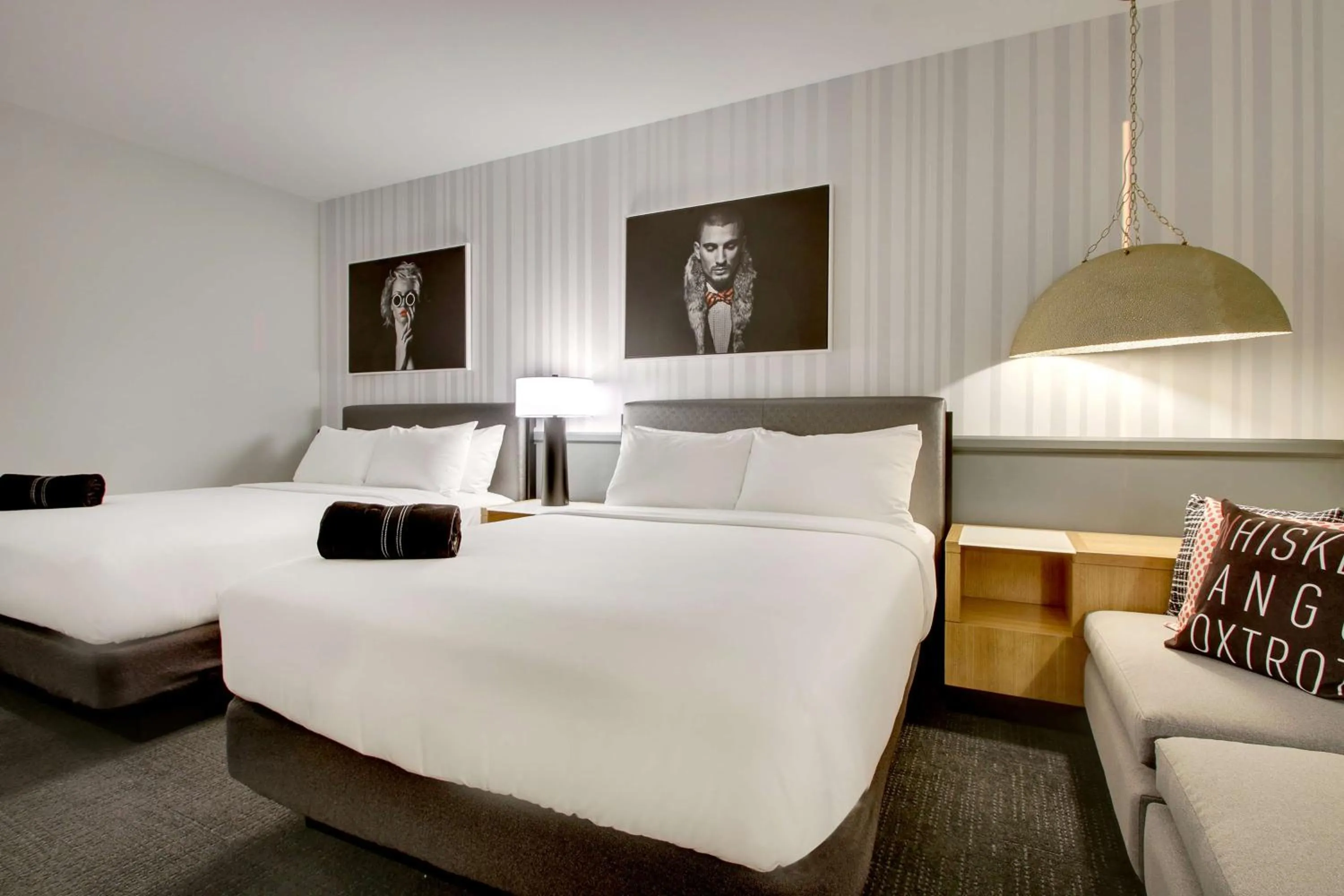 Bed in The Rose Chicago, Tapestry Collection By Hilton