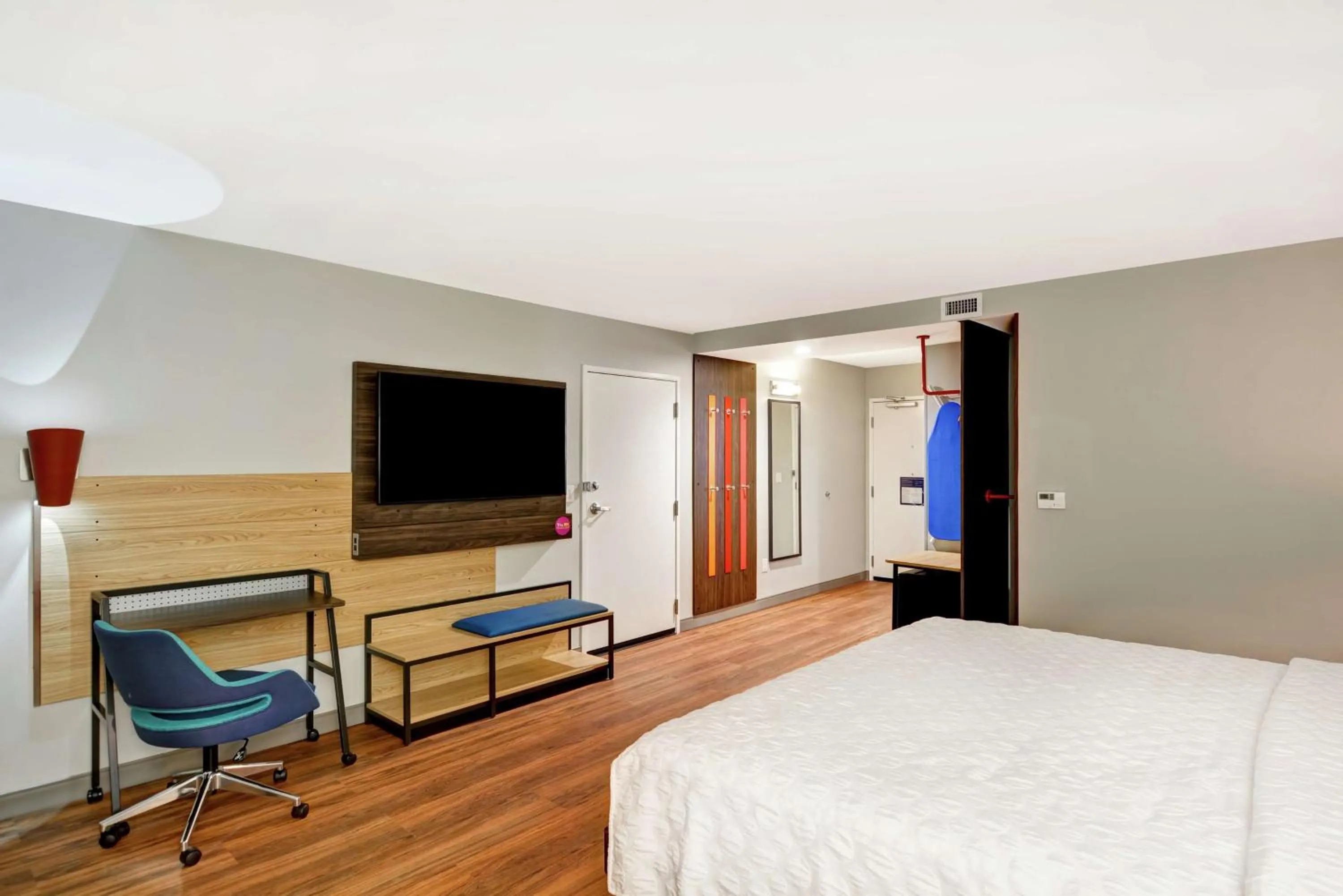 Bedroom, Bed in Tru By Hilton Shepherdsville Louisville South