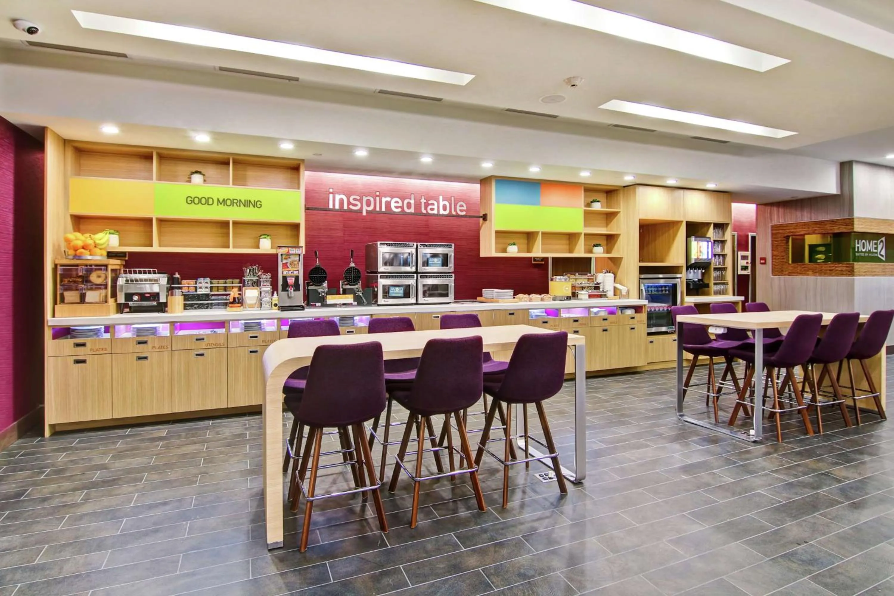 Dining area in Home2 Suites By Hilton Edmonton South