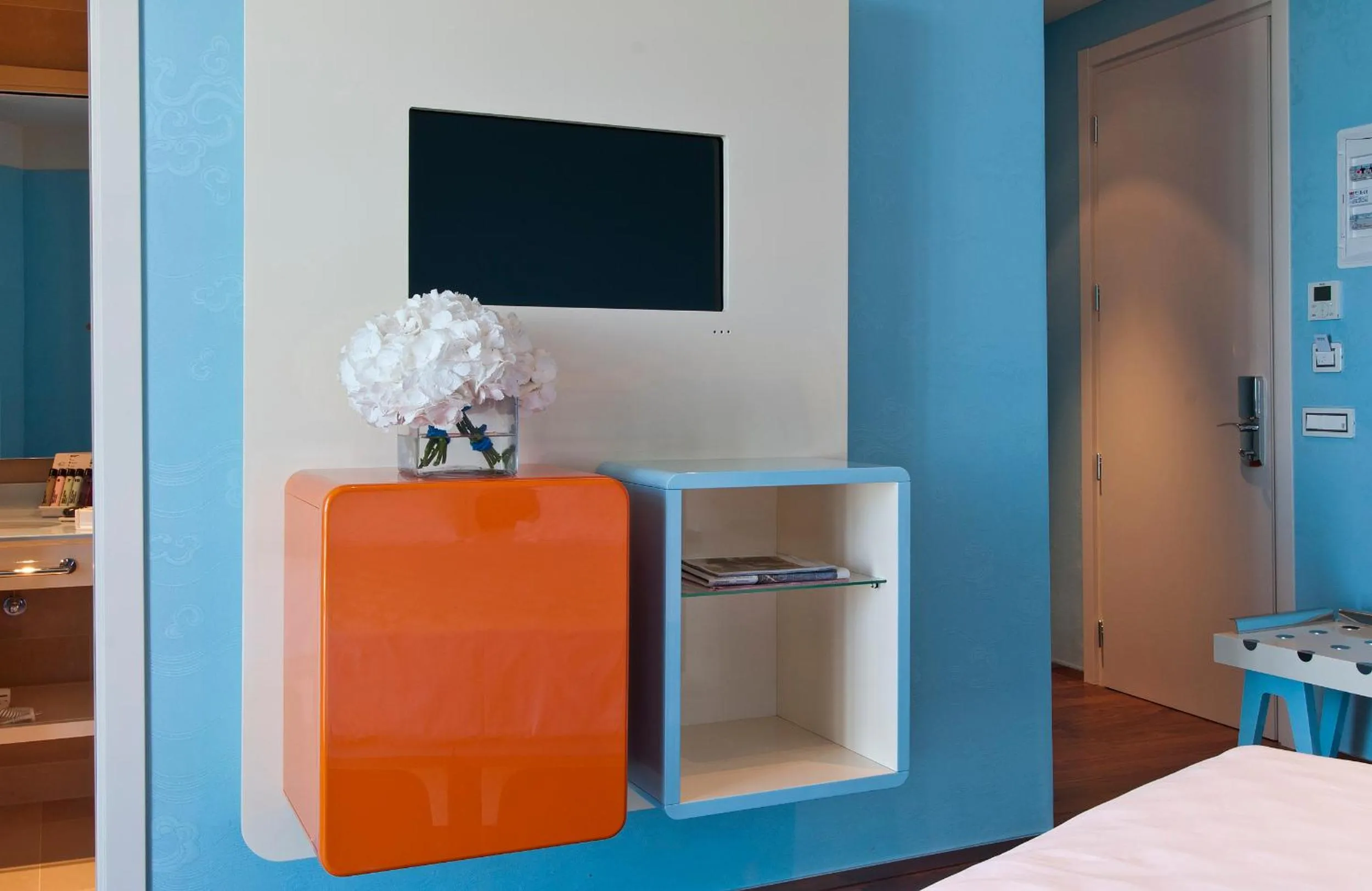 TV and multimedia, Bed in JR Hotels Bari Grande Albergo delle Nazioni