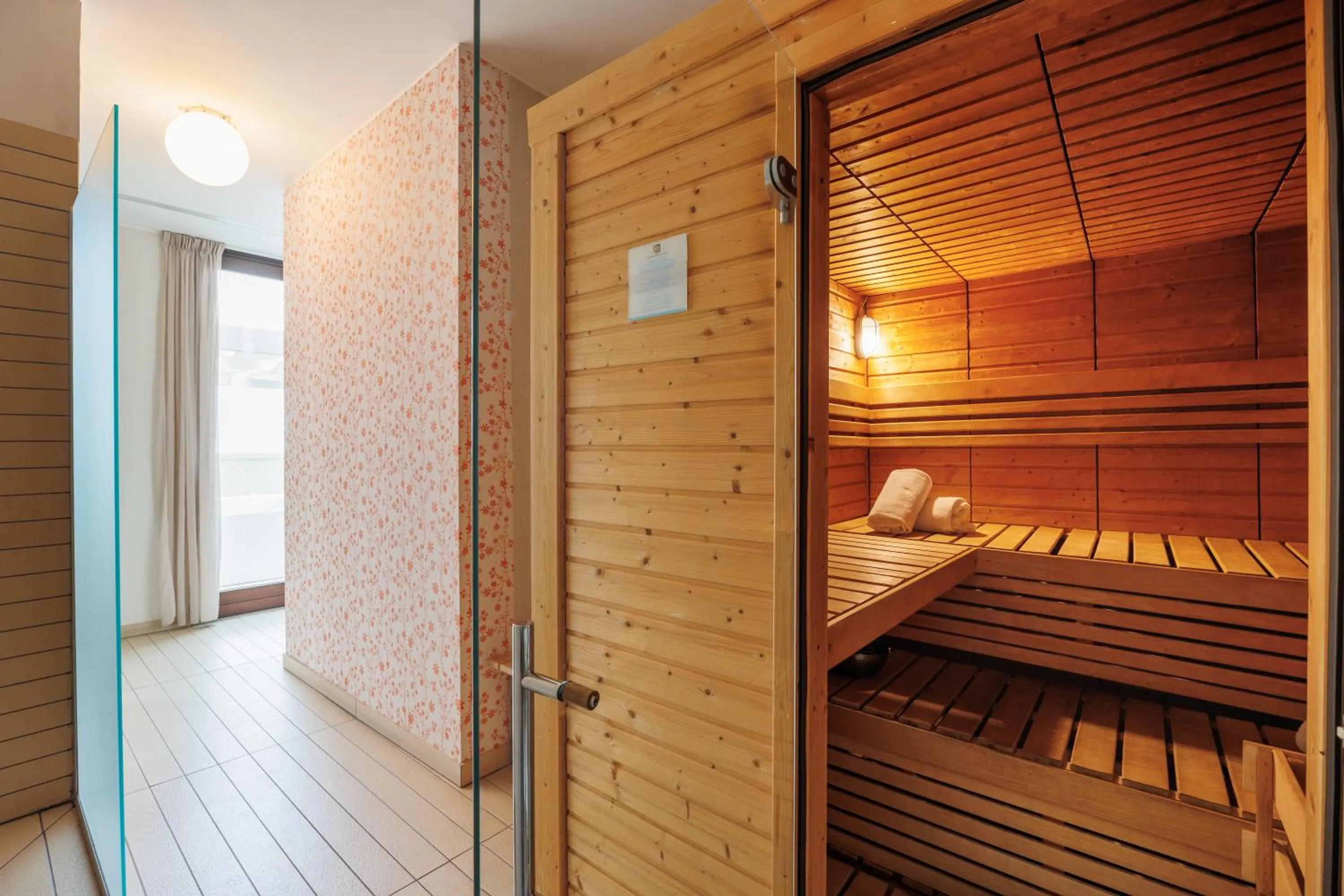 Sauna in JR Hotels Bari Grande Albergo delle Nazioni