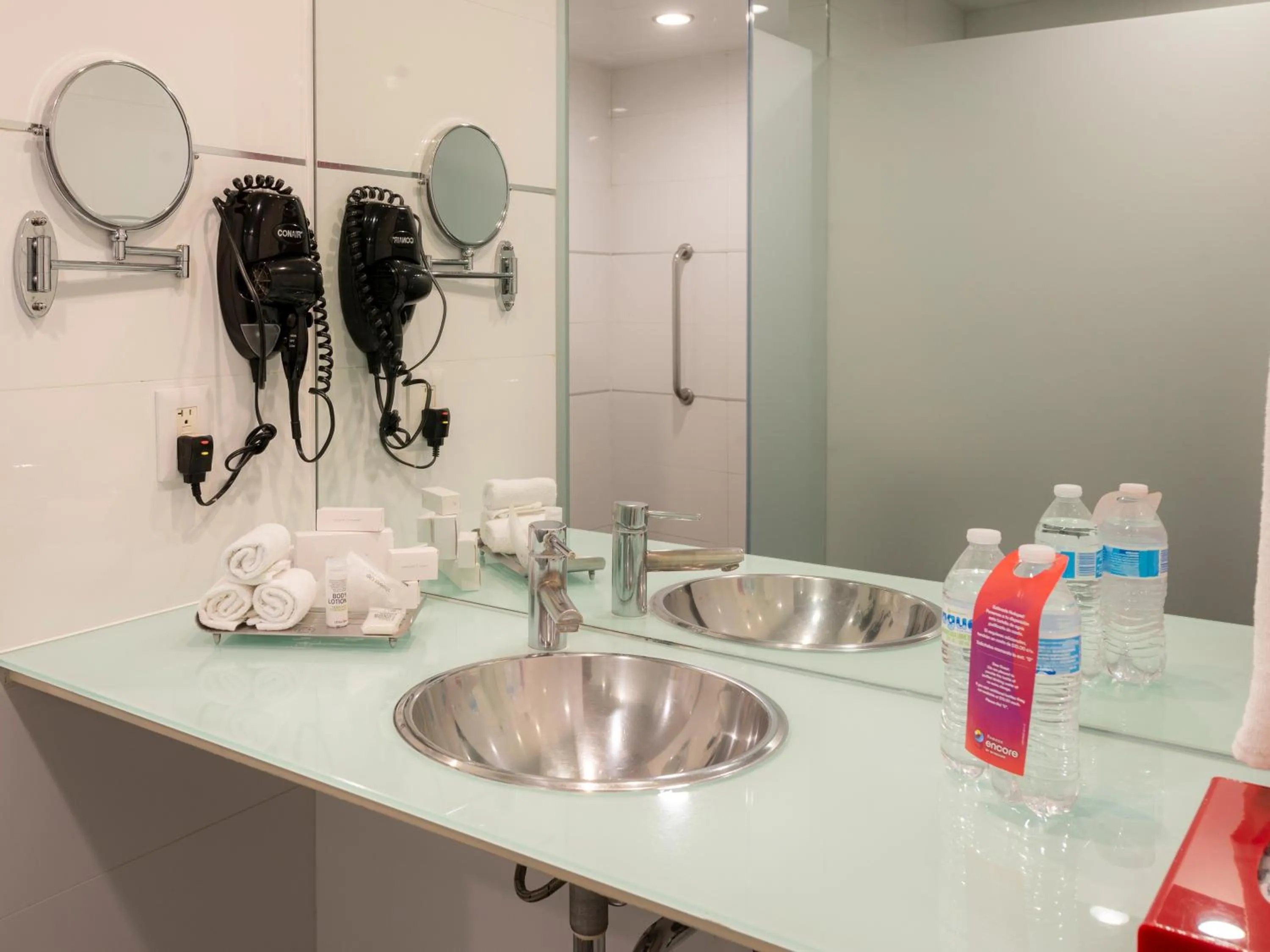 Bathroom in Ramada Encore by Wyndham Aguascalientes