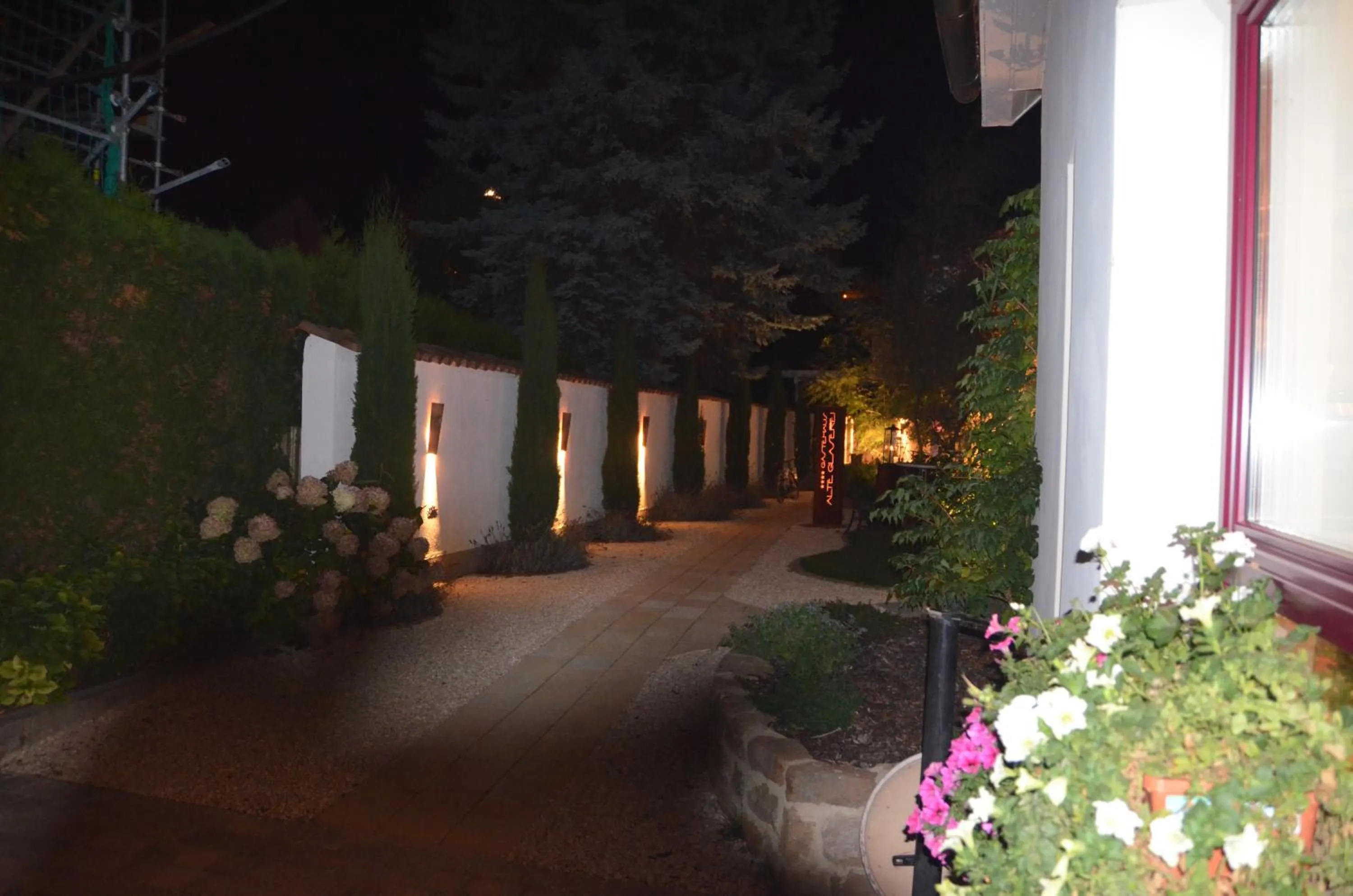 Garden in Gästehaus Alte Glaserei