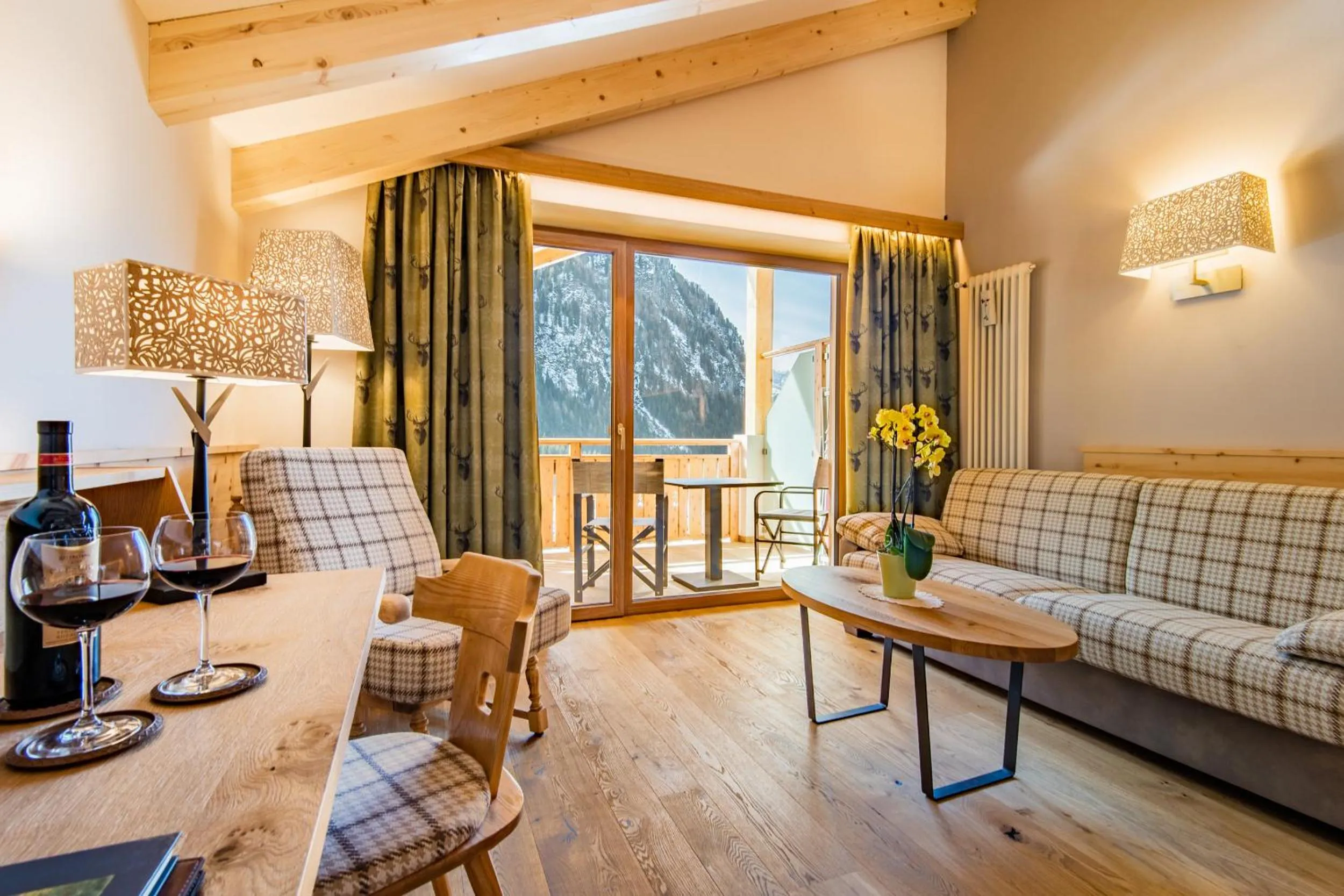 Living room in Hotel Cesa Tyrol