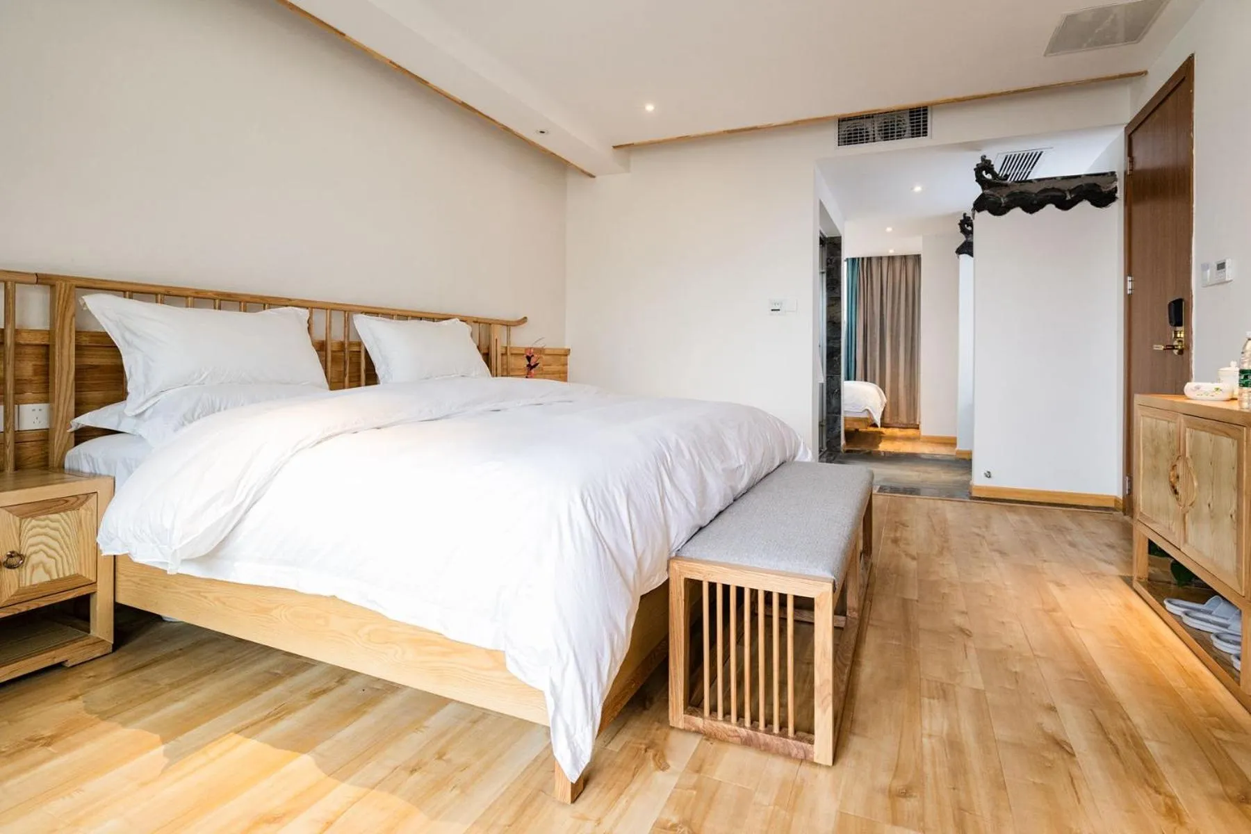 Bed in Zhangjiajie Su Xin Resort Near Tianmen Shan & Hehua airport-Free pick up