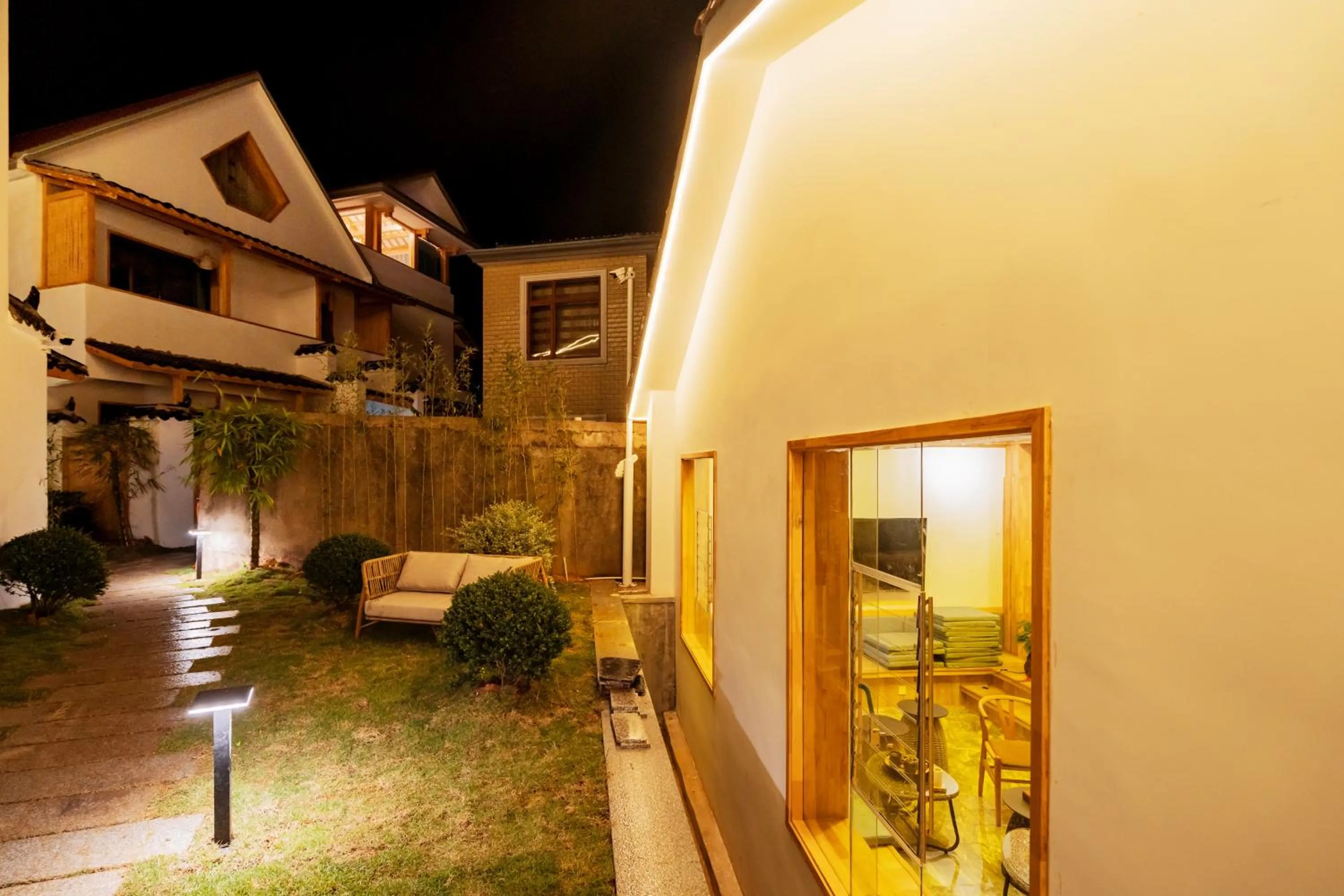 Living room in Zhangjiajie Su Xin Resort Near Tianmen Shan & Hehua airport-Free pick up