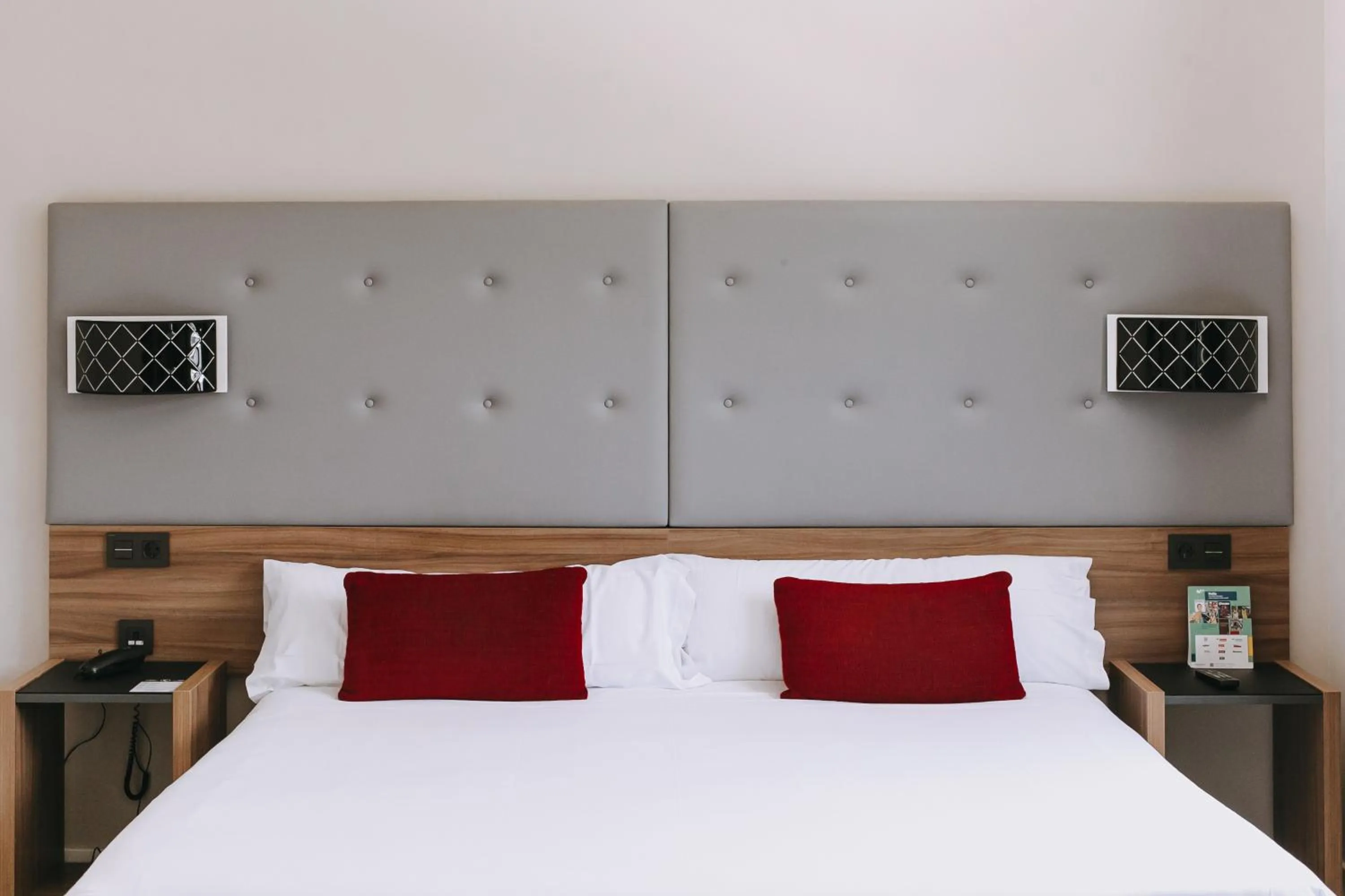 Bedroom, Bed in Hotel K10