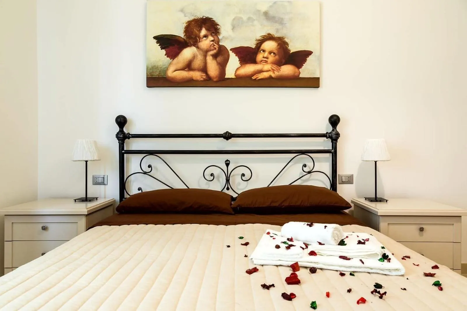 Bed in Villa Rosina
