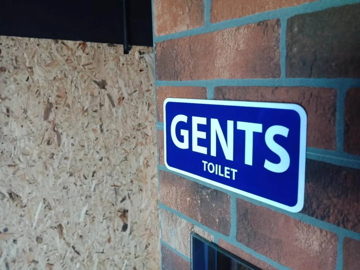 Homy Seafront Hostel