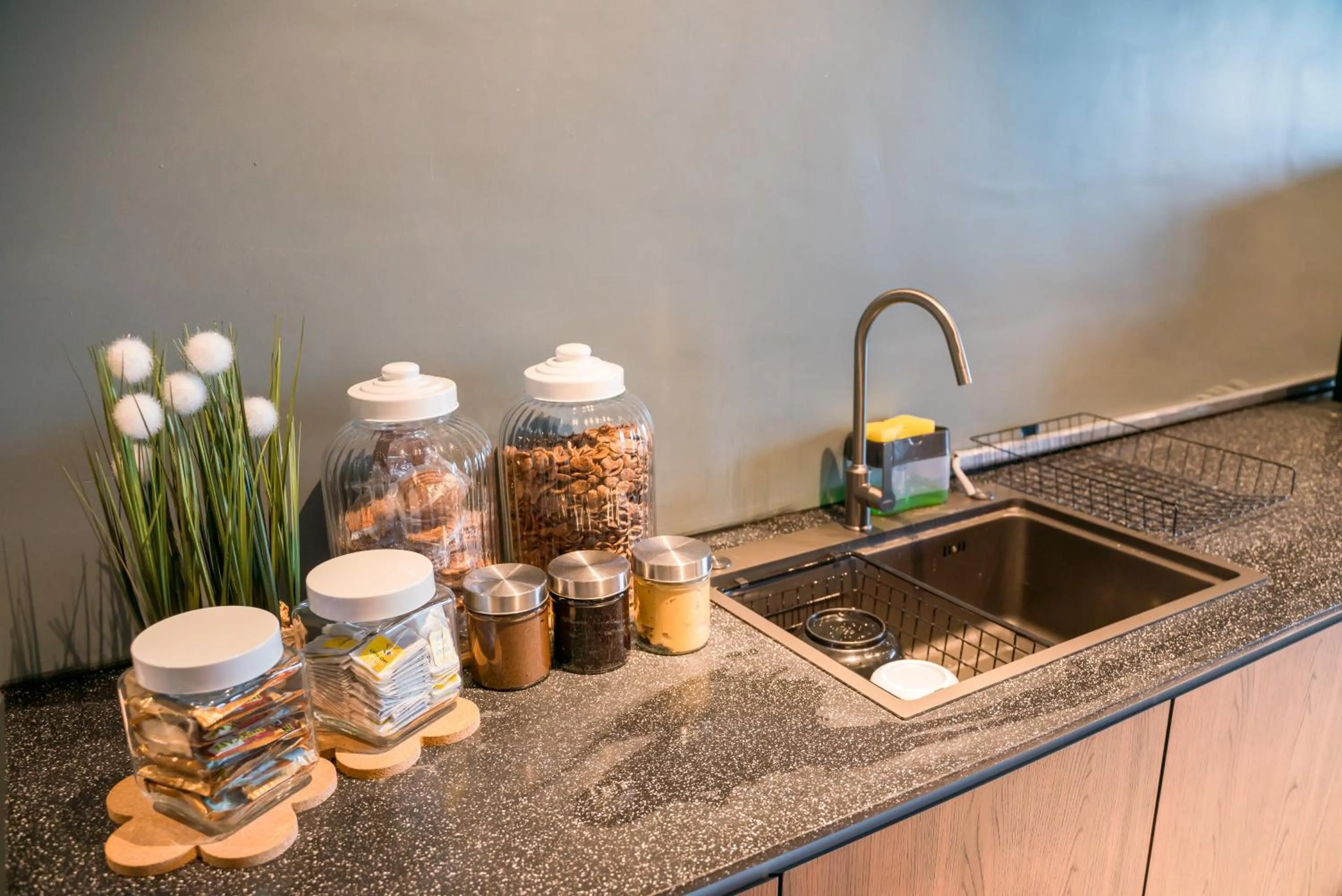 Homy Seafront Hostel