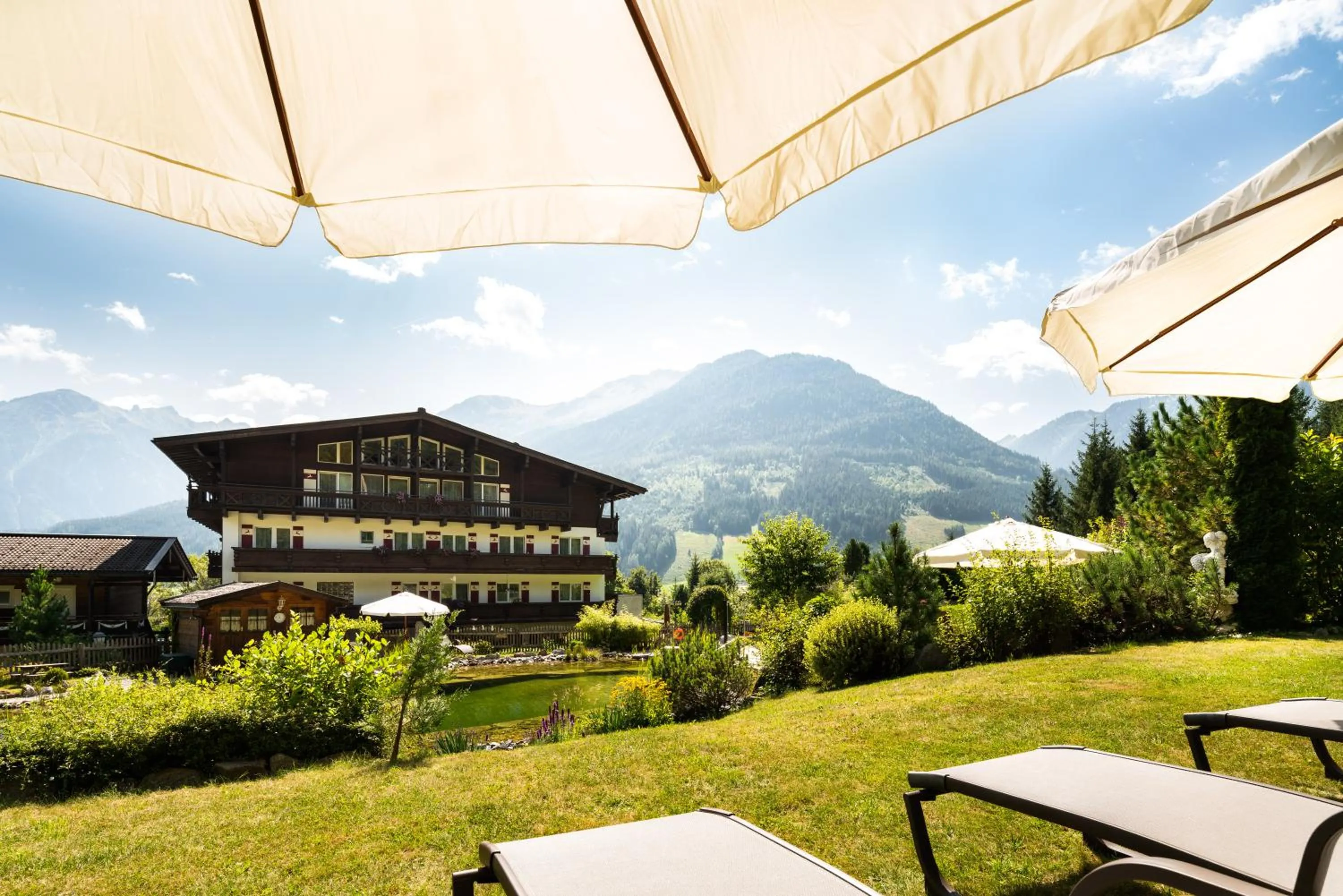 Garden in Hotel Hubertus