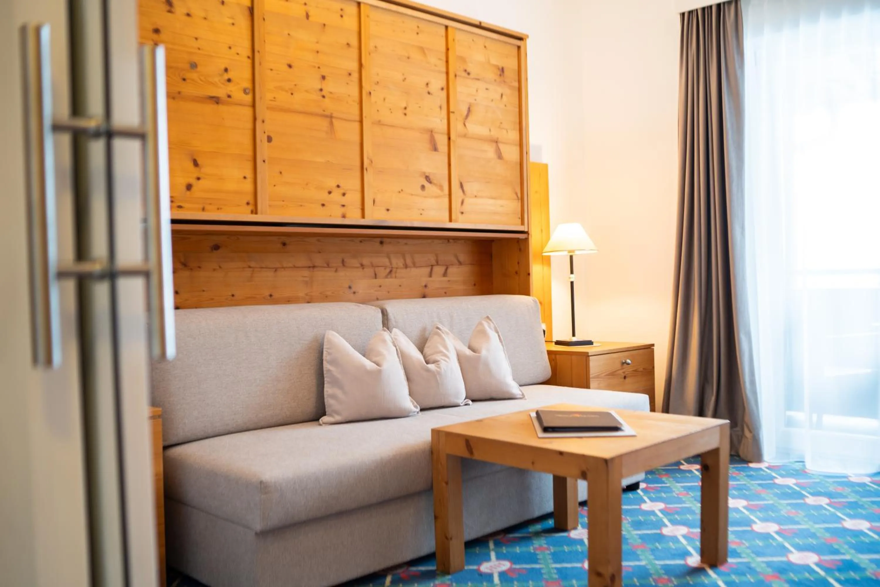 Photo of the whole room in Hotel Hubertus