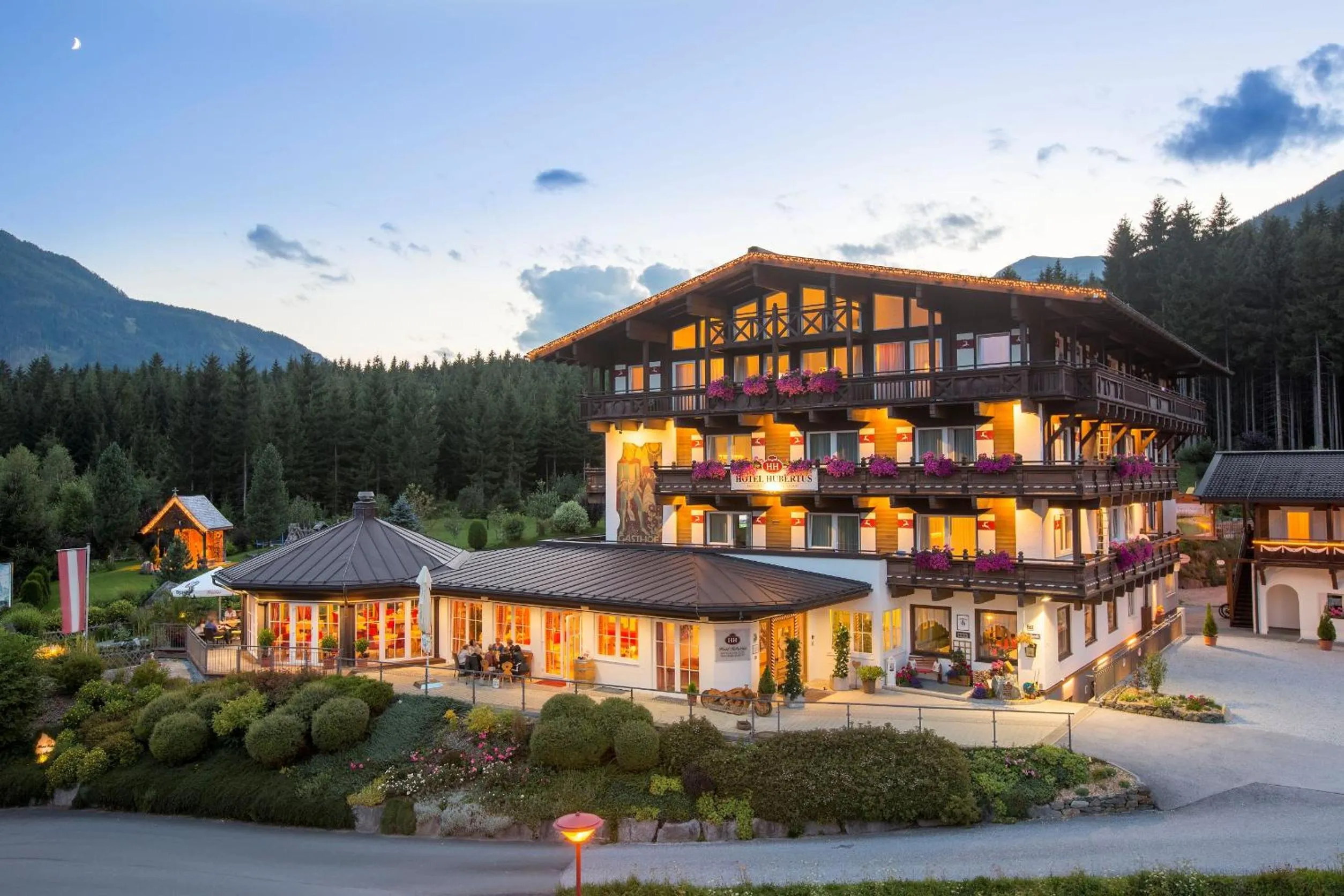 Property building in Hotel Hubertus