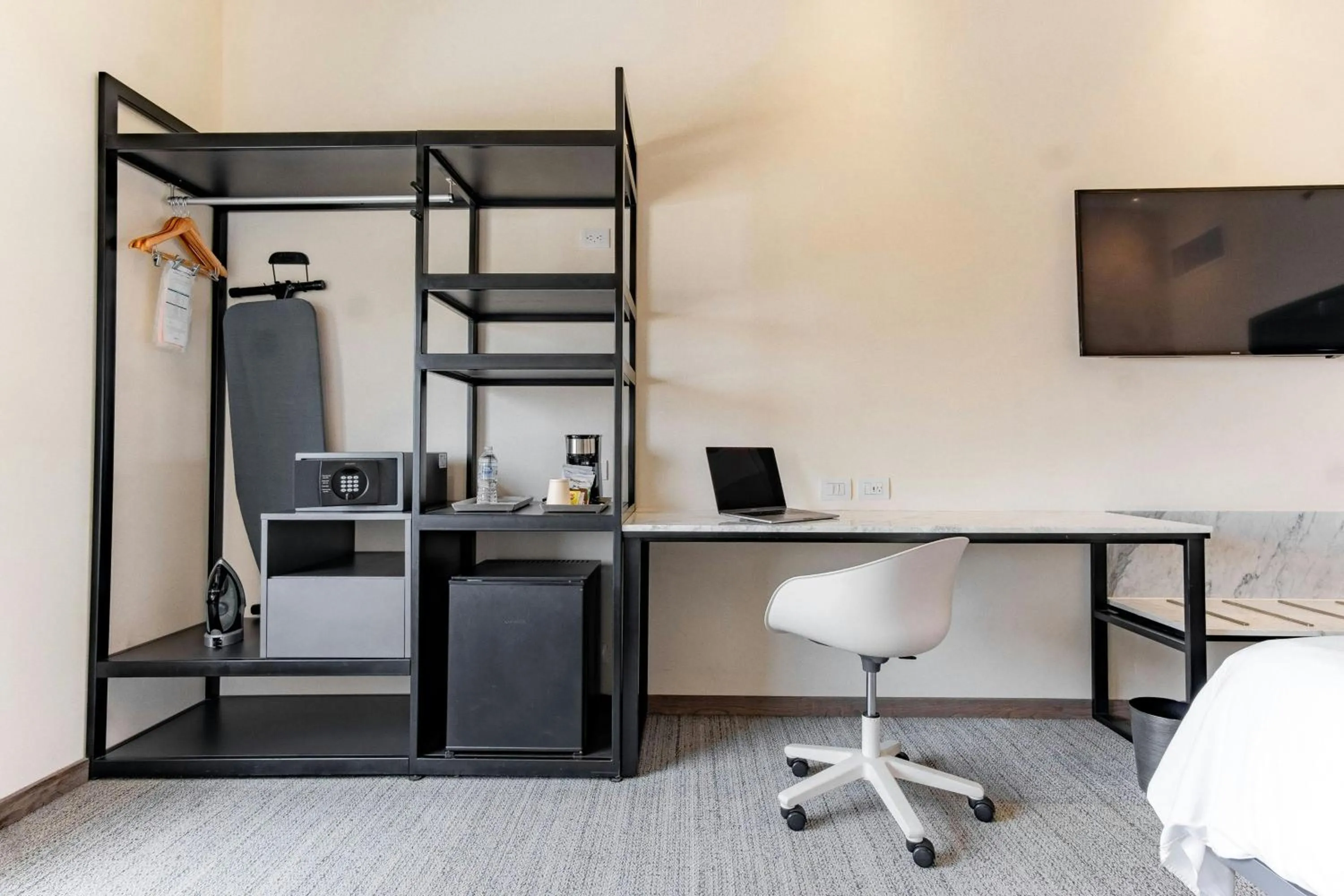 Photo of the whole room in SJ Grand Hotel Monterrey