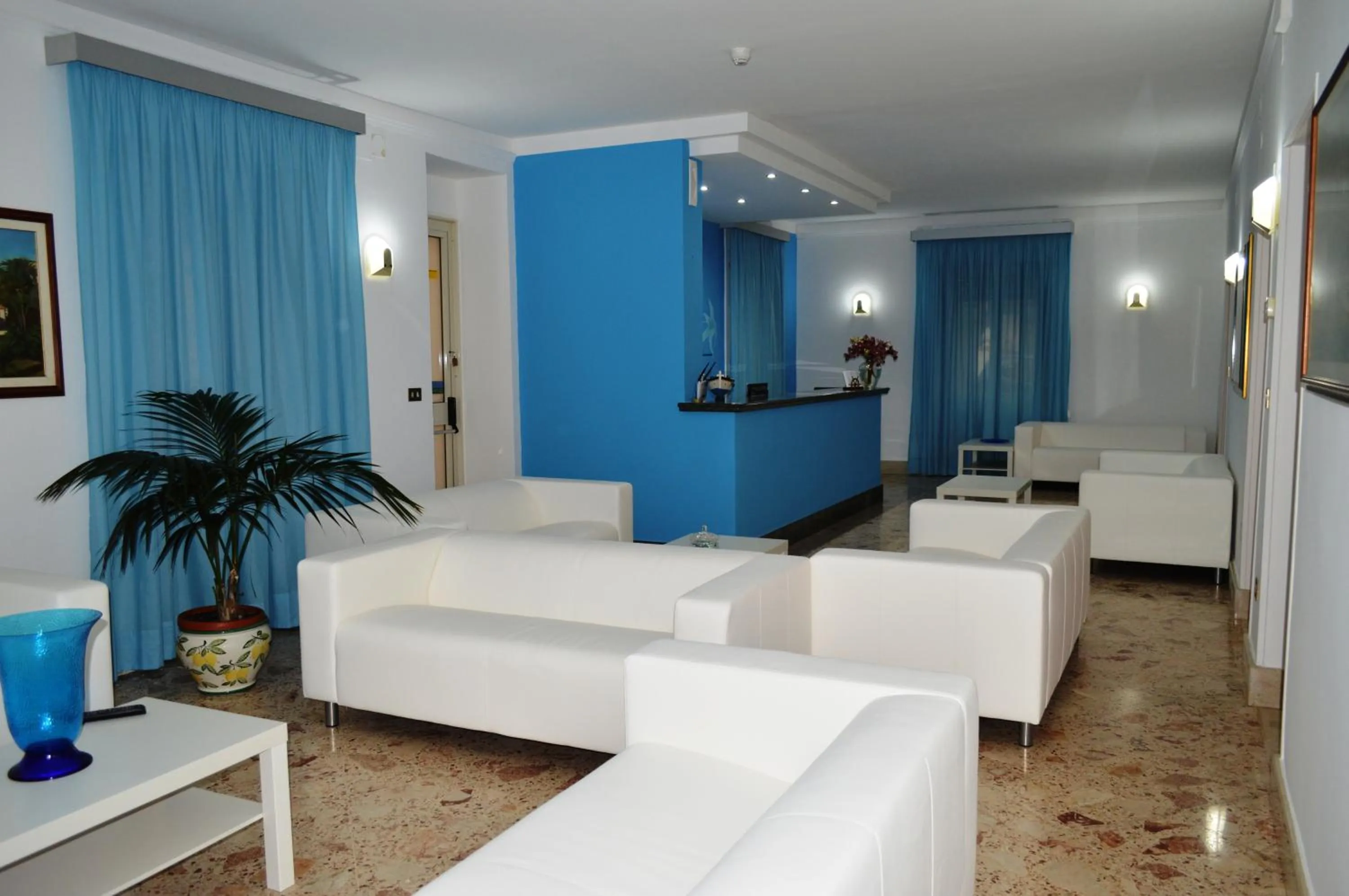 Lobby or reception in Delfino