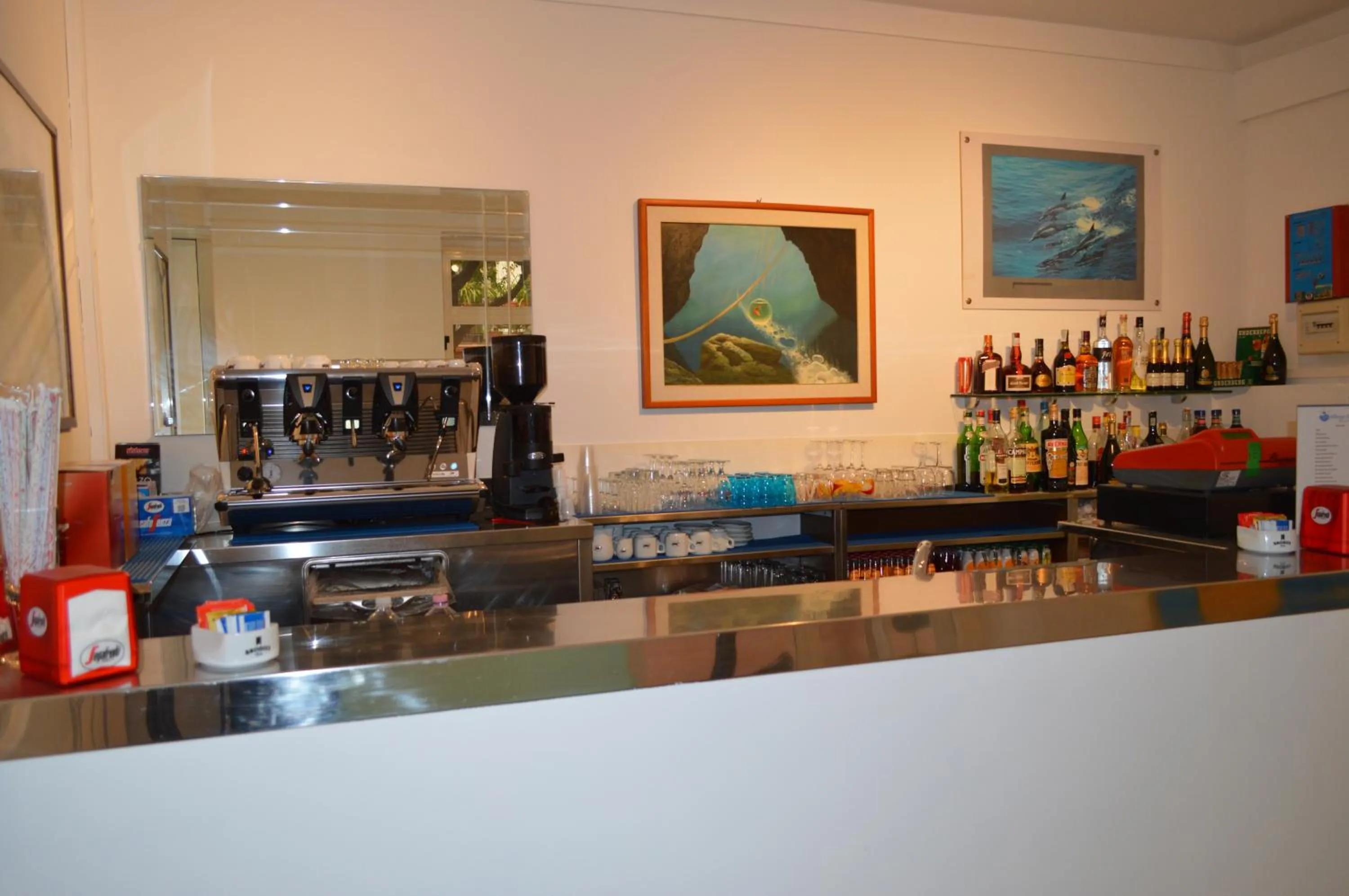 Lounge or bar in Delfino