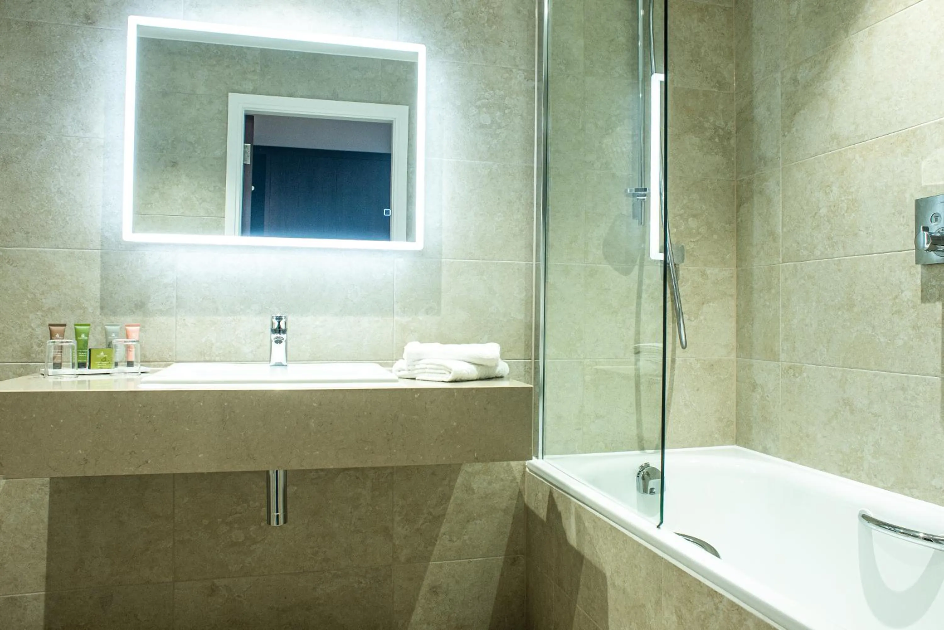 Bathroom in Crow Wood Hotel & Spa Resort