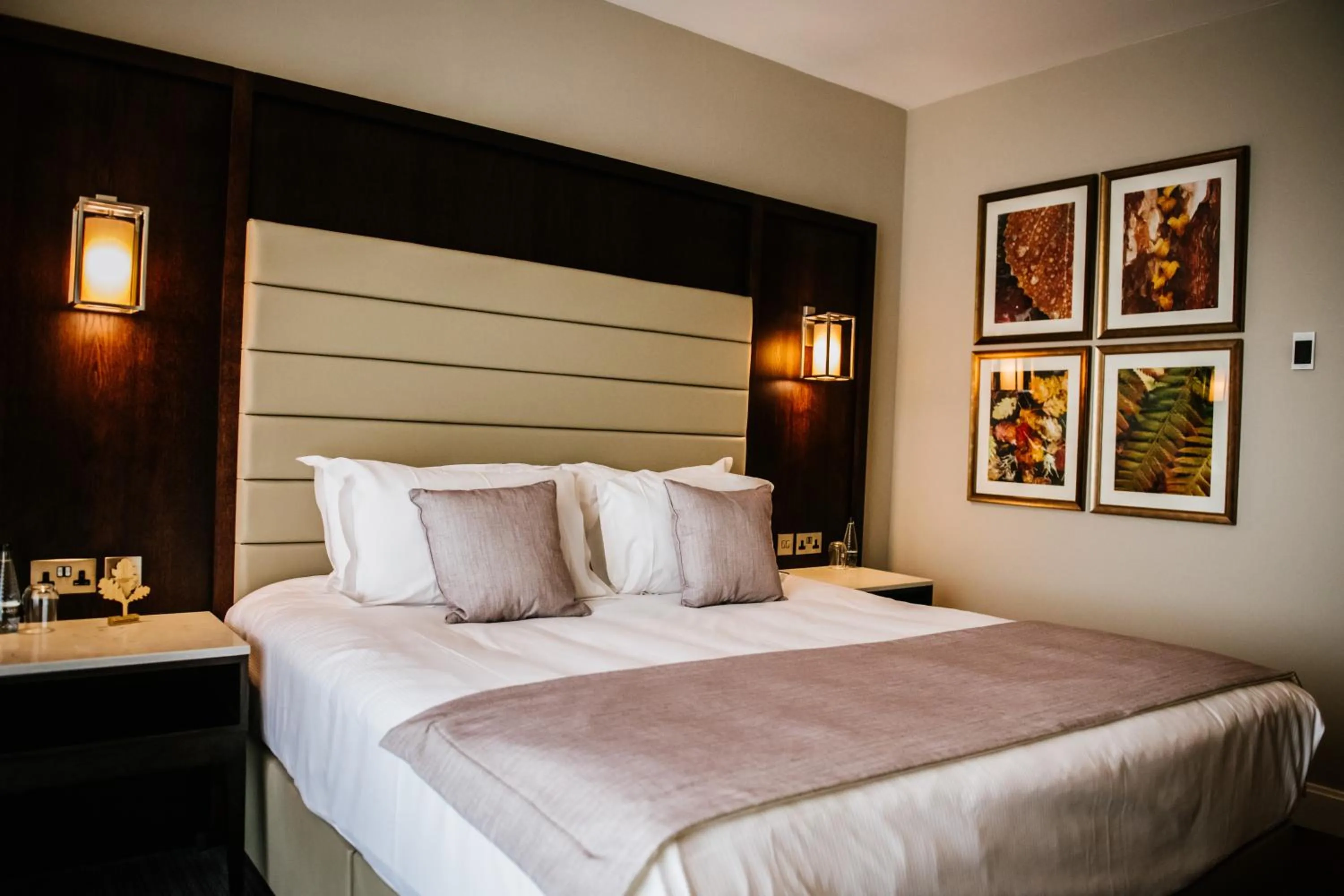 Bedroom, Bed in Crow Wood Hotel & Spa Resort