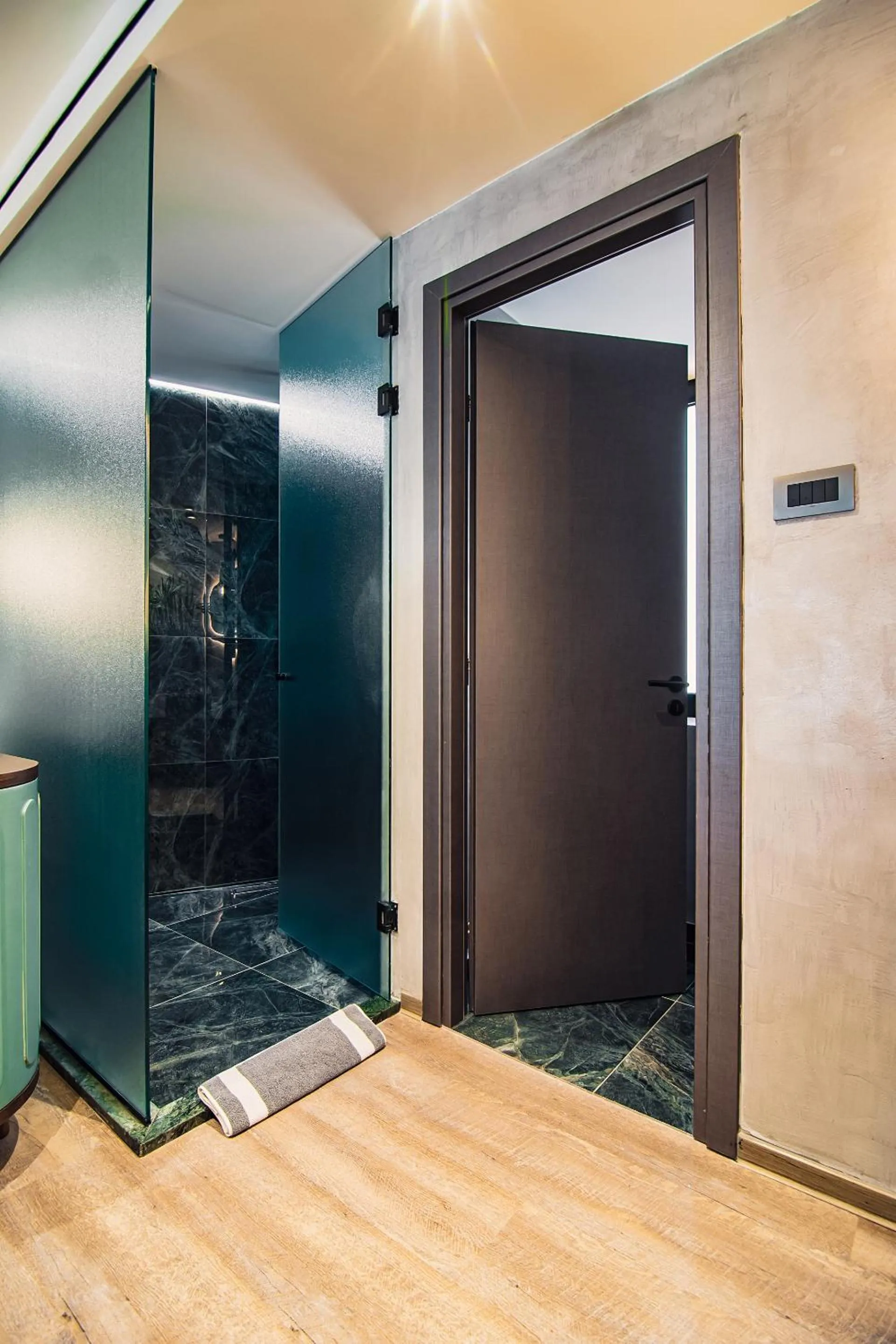 Shower in Project 3 Urban Chic Hotel