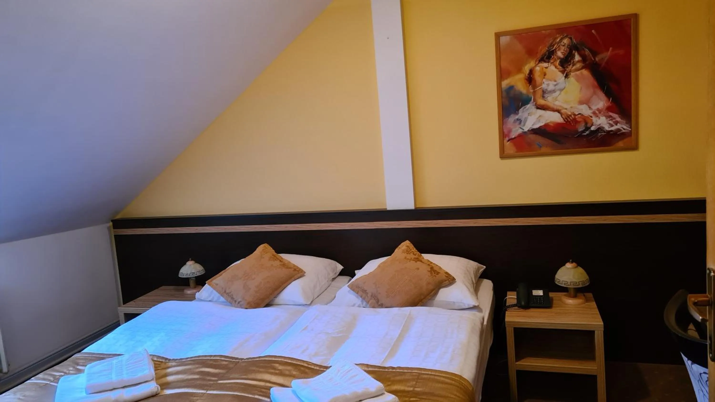 Photo of the whole room, Bed in Hotel Čierny Orol